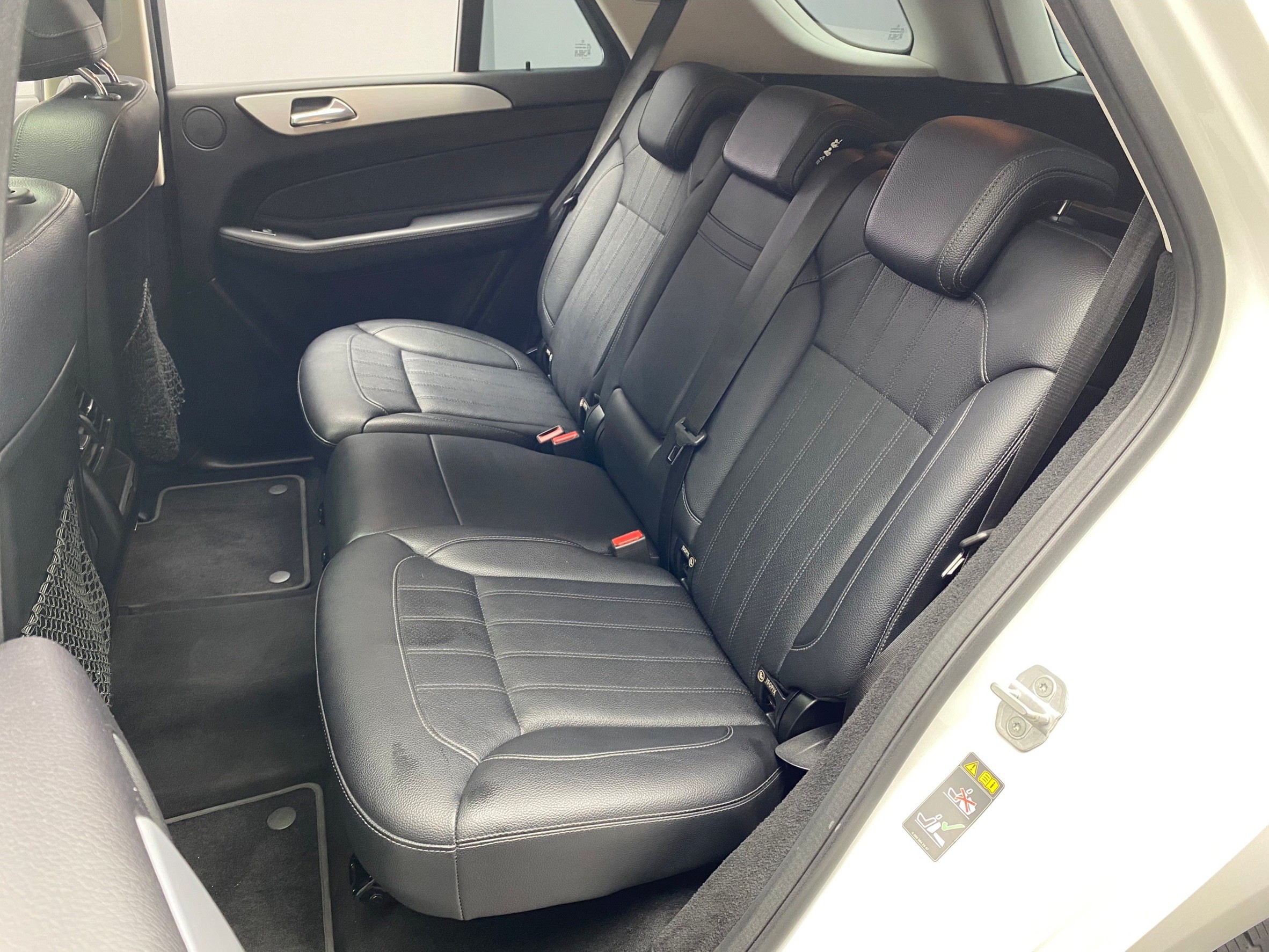 2016 GLE350d 柴油 四驅 電動椅 電尾門 W166 ❗️(133)【 元禾國際 阿龍店長 0968-691-205】元禾國際 新北最大車庫 實車實價 認證車  第4張相片