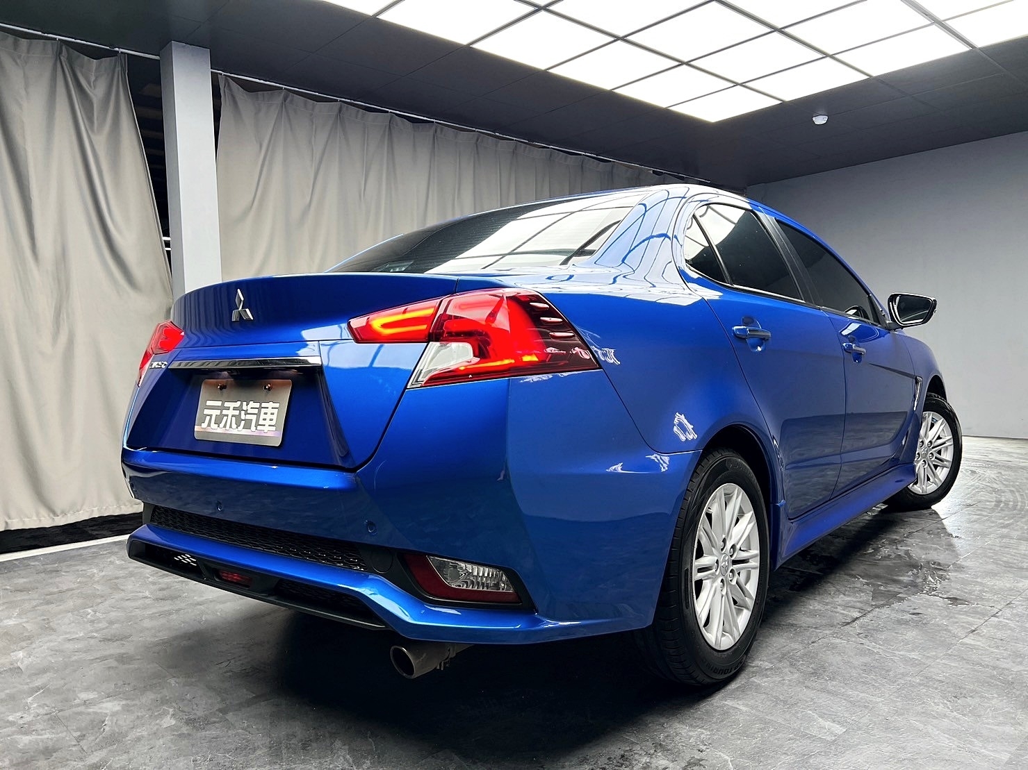 2018 Grand Lancer 時尚型 安卓機 高CP值 房車 ❗️(185)【 元禾國際 阿龍店長 0968-691-205】元禾國際 新北最大車庫 實車實價 認證車  第10張相片