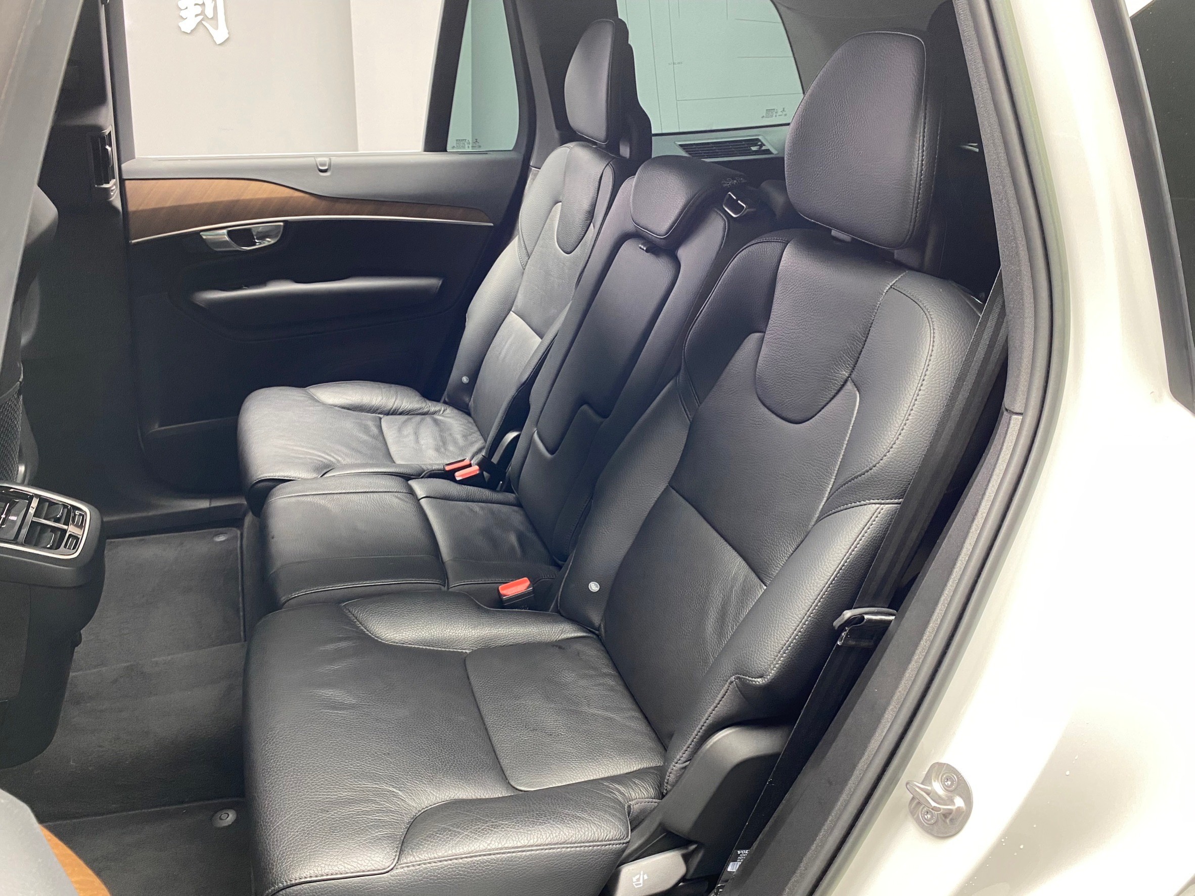 2022 XC90 B5 Momentum 輕油電 跟車 環景 HK音響 四驅 七人座 新車保固 ❗️(177)【 元禾國際 阿龍店長 0968-691-205】元禾國際 新北最大車庫 實車實價 認證車  第10張相片