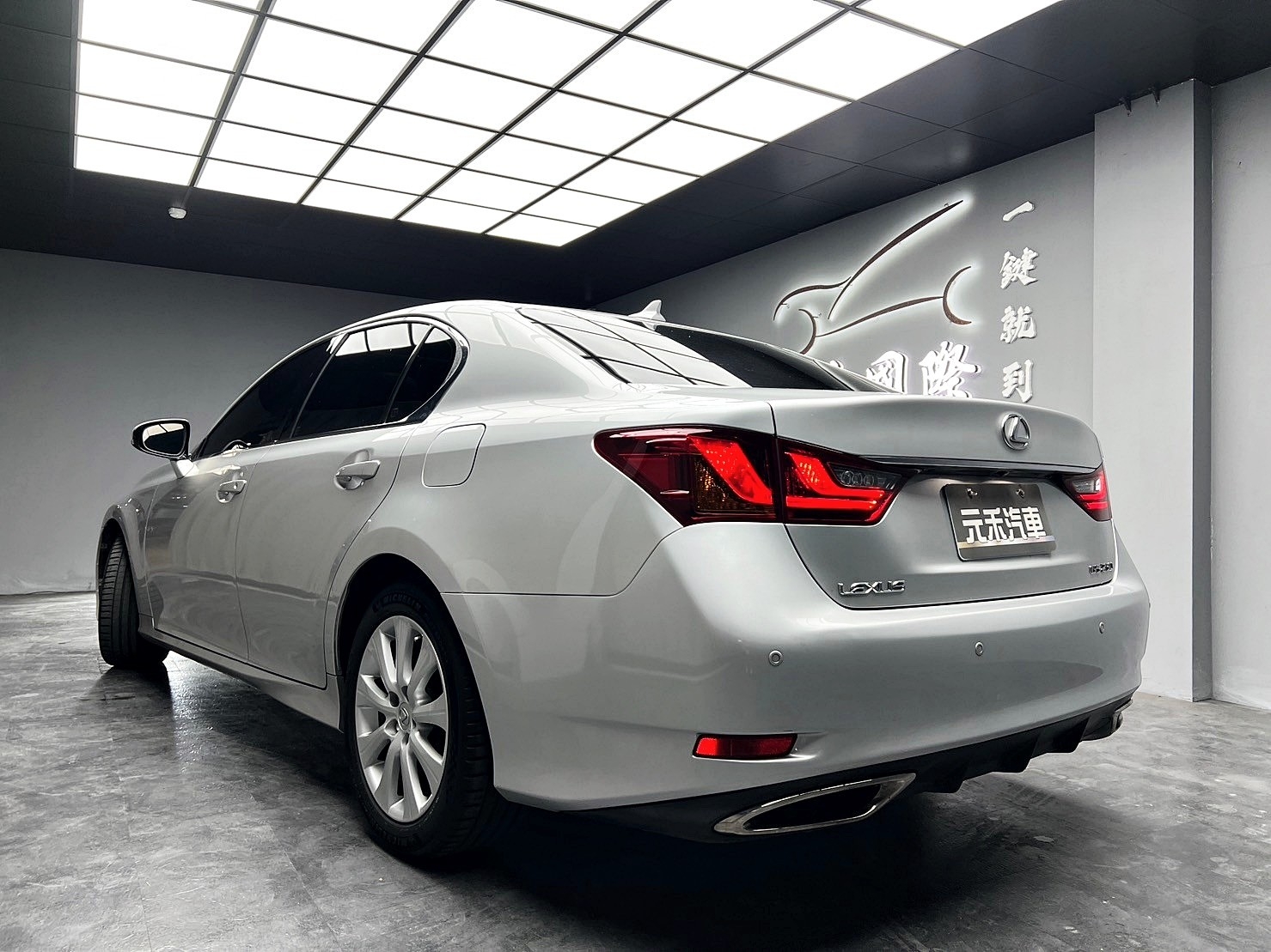 2012 GS250 豪華版 通風椅 天窗 高CP值 房車 ❗️(099)【 元禾國際 阿龍店長 0968-691-205】元禾國際 新北最大車庫 實車實價 認證車  第3張相片