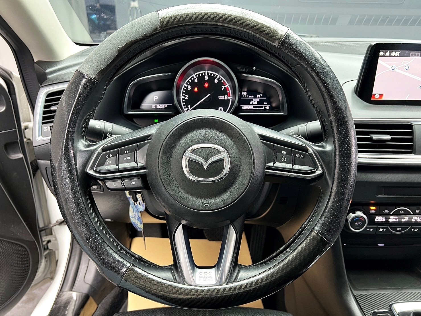 2017 馬三 Mazda3 BOSE 旗艦型 超高CP值 熱門房車 ❗️(156)【 元禾國際 阿龍店長 0968-691-205】元禾國際 新北最大車庫 實車實價 認證車  第6張相片