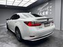 2016式 Lexus ES300h 旗艦版 跟車 冷熱椅 油電 房車 ❗️(138)【 元禾國際 阿龍店長 0968-691-205】元禾國際 新北最大車庫 實車實價 認證車  第9張縮圖