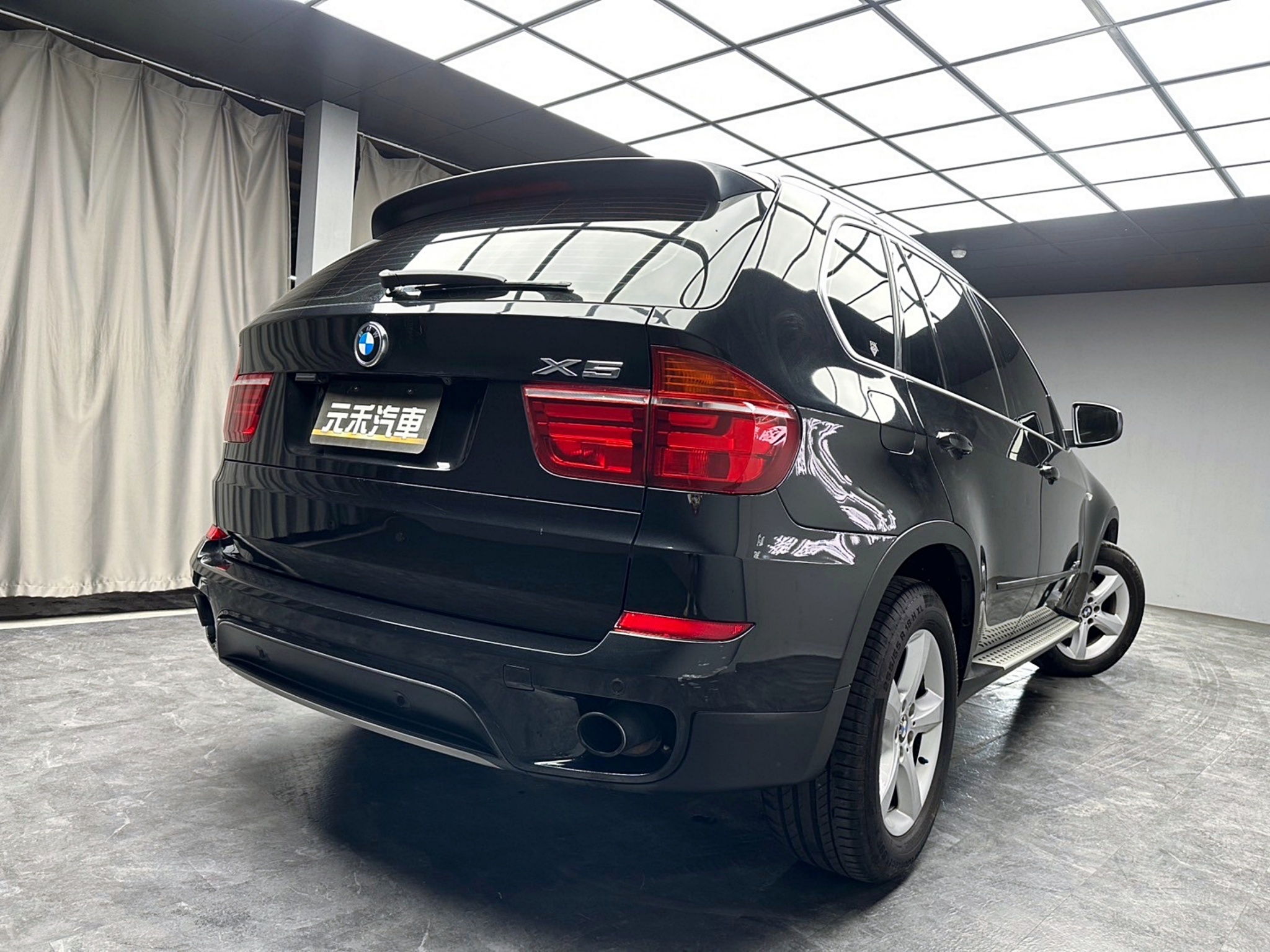 2011 BMW X5 xDrive30d 柴油四驅 全景天窗 電動椅 電尾門 ❗️(213)【 元禾國際 阿龍店長 0968-691-205】元禾國際 新北最大車庫 實車實價 認證車  第2張相片