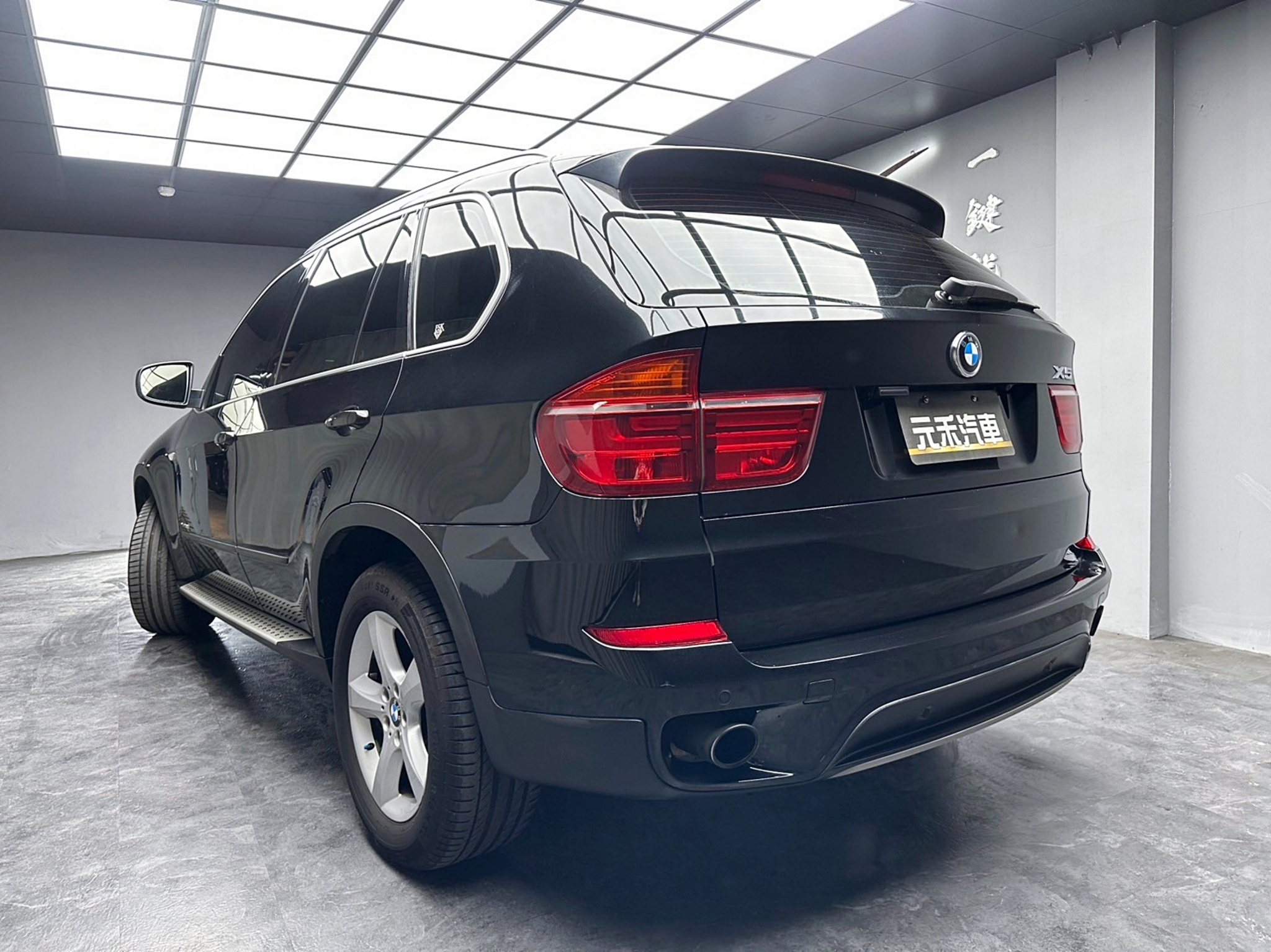 2011 BMW X5 xDrive30d 柴油四驅 全景天窗 電動椅 電尾門 ❗️(213)【 元禾國際 阿龍店長 0968-691-205】元禾國際 新北最大車庫 實車實價 認證車  第3張相片