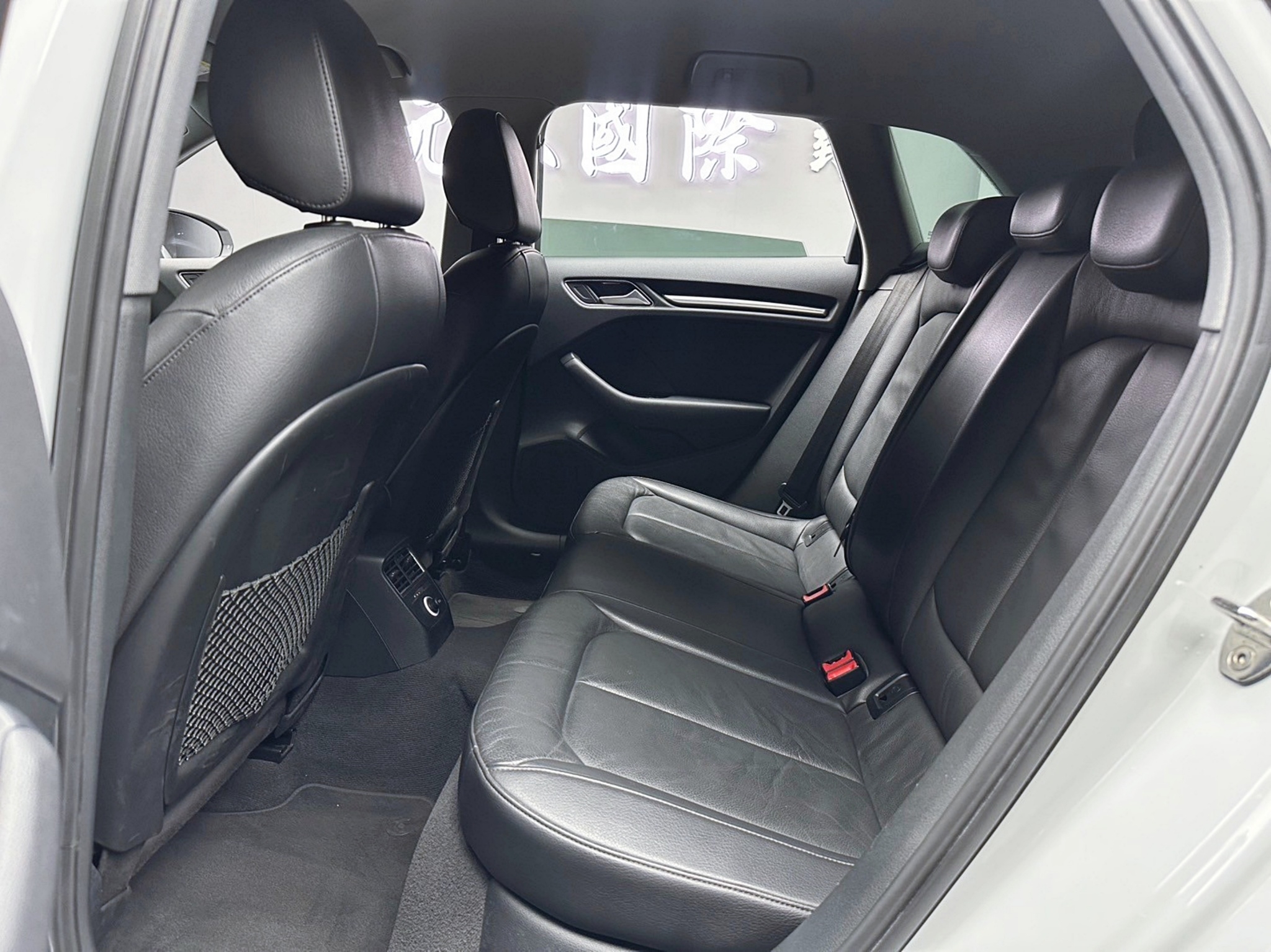 2019 Audi A3 Sportback ACC跟車 盲點偵測 車道維持 掀背車 ❗️(115)【 元禾國際 阿龍店長 0968-691-205】元禾國際 新北最大車庫 實車實價 認證車  第4張相片