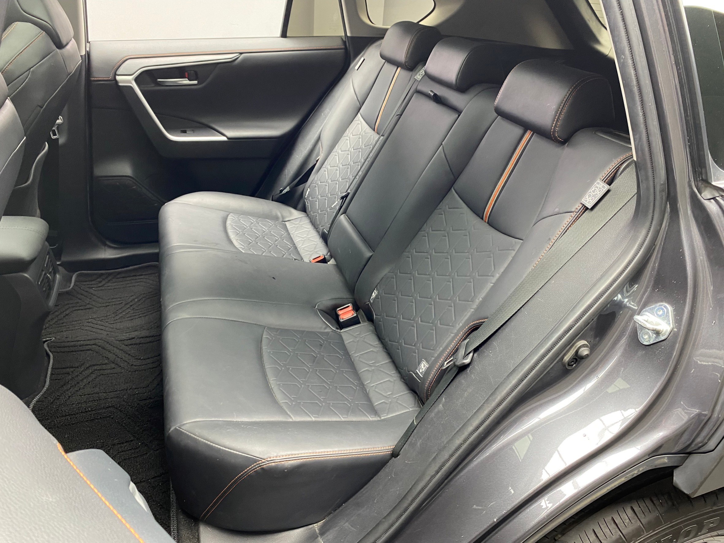 2019 RAV4 Adventure 四驅 跟車 環景 電尾門 ❗️(093)【 元禾國際 阿龍店長 0968-691-205】元禾國際 新北最大車庫 實車實價 認證車  第5張相片