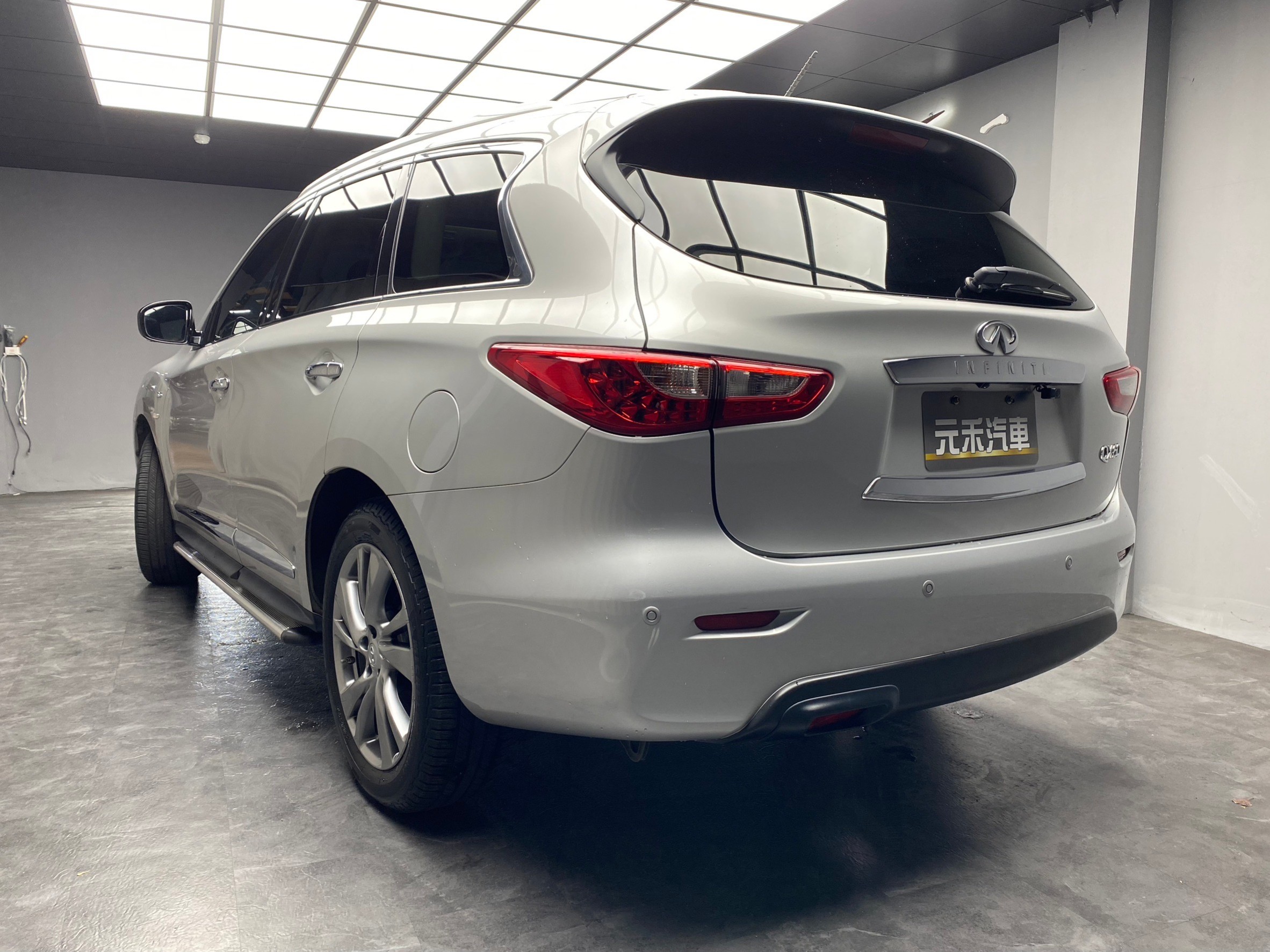 2014 INFINITI QX60 V6 七人座 旗艦款 跟車 環景 Bose音響 ❗️(113)【 元禾國際 阿龍店長 0968-691-205】元禾國際 新北最大車庫 實車實價 認證車  第3張相片