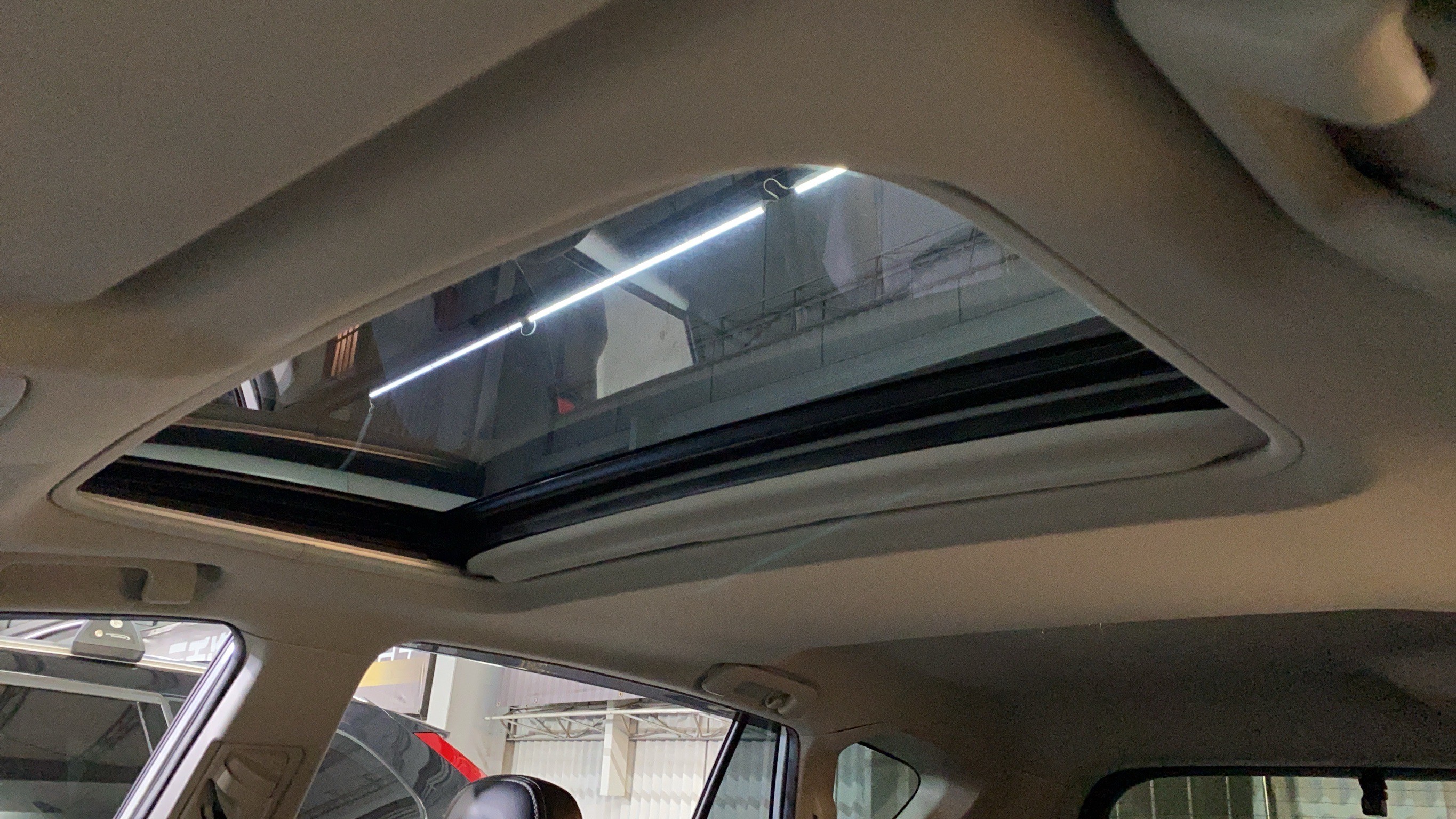 2015 RAV4 G版 低里程 高妥善率 休旅 年前特惠價❗️(223)【 元禾國際 阿龍店長 0968-691-205】元禾國際 新北最大車庫 實車實價 認證車  第4張相片