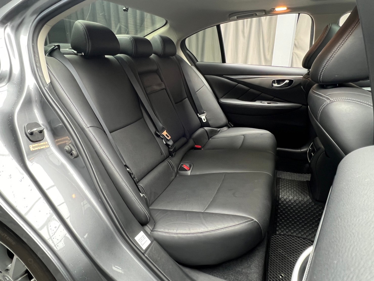 2017 INFINITI Q50 旗艦款 跟車 環景 Bose 音響 ❗️(026)【 元禾國際 阿龍店長 0968-691-205】元禾國際 新北最大車庫 實車實價 認證車  第4張相片