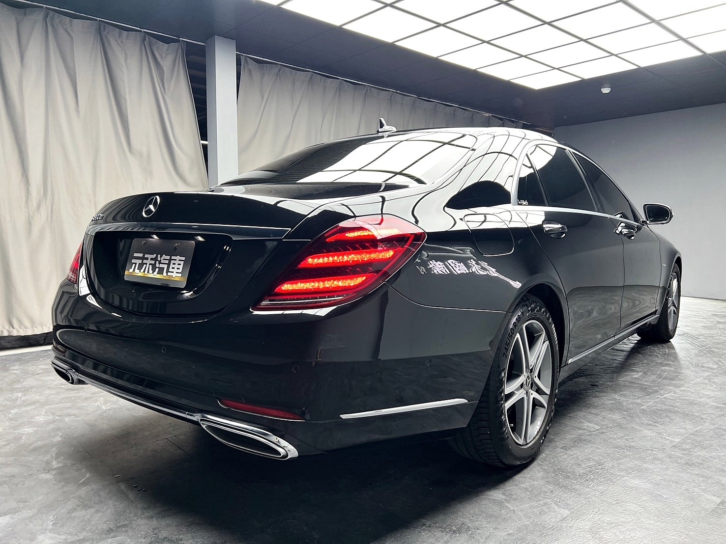2020 Benz W222 S350d L 23P 4座電動記憶 電吸門 64色 氣氛燈 賓士 總裁坐駕❗️(082)【 元禾國際 阿龍店長 0968-691-205】元禾國際 新北最大車庫 實車實價 認證車  第4張相片