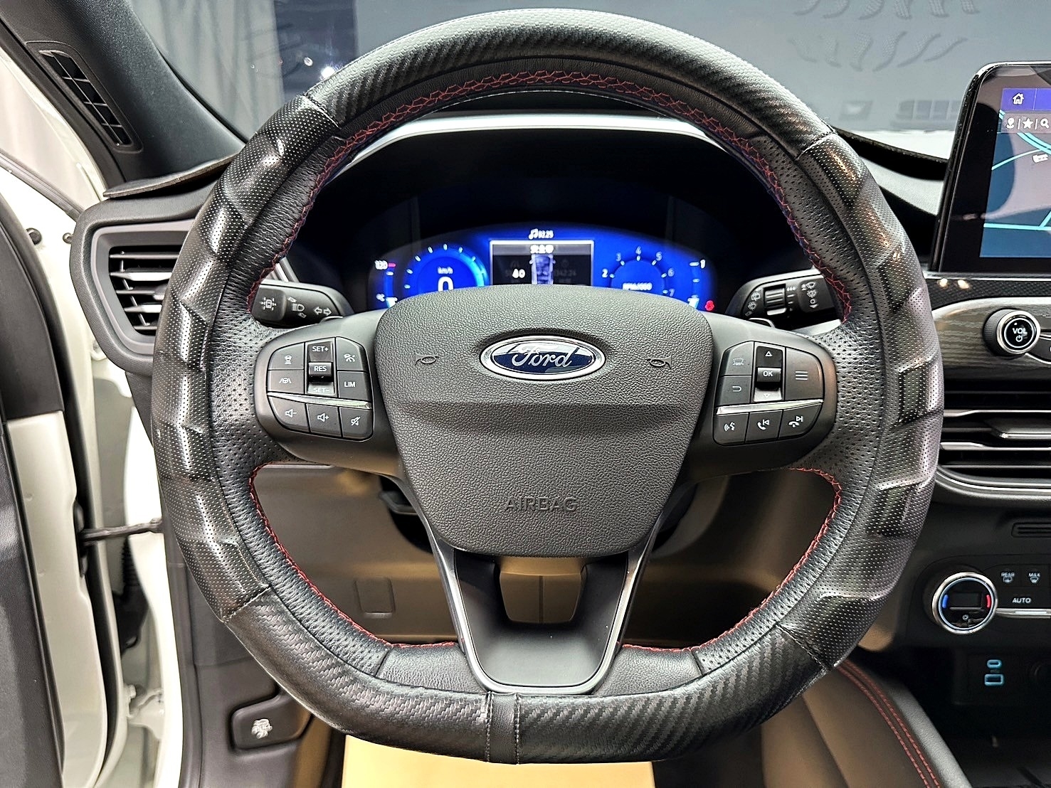 2021式 Kuga AWD ST Line 跟車 B&O音響 第三代 最熱銷 ❗️(156)【 元禾國際 阿龍店長 0968-691-205】元禾國際 新北最大車庫 實車實價 認證車  第7張相片