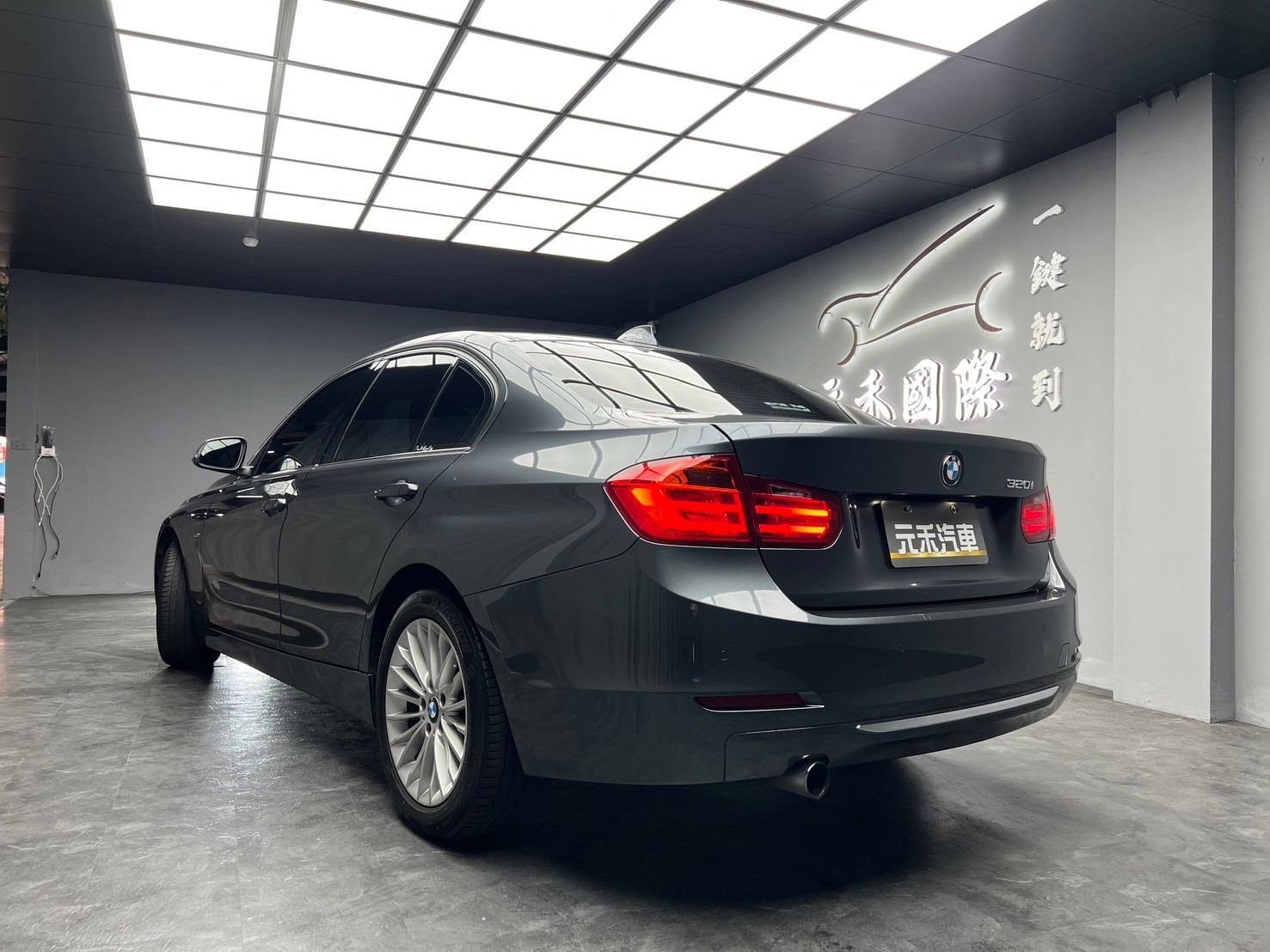 2014 BMW 320i 低里程 超高CP值 熱門轎跑 ❗️(103)【 元禾國際 阿龍店長 0968-691-205】元禾國際 新北最大車庫 實車實價 認證車  第2張相片