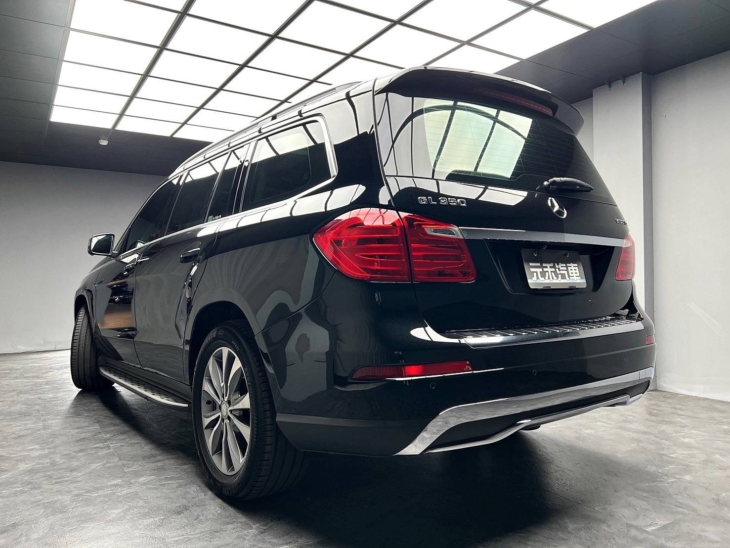 2015 GL350 BlueTEC 360 環景 電子懸吊 柴油 四驅 七人座 休旅 ❗️(138)【 元禾國際 阿龍店長 0968-691-205】元禾國際 新北最大車庫 實車實價 認證車  第2張相片