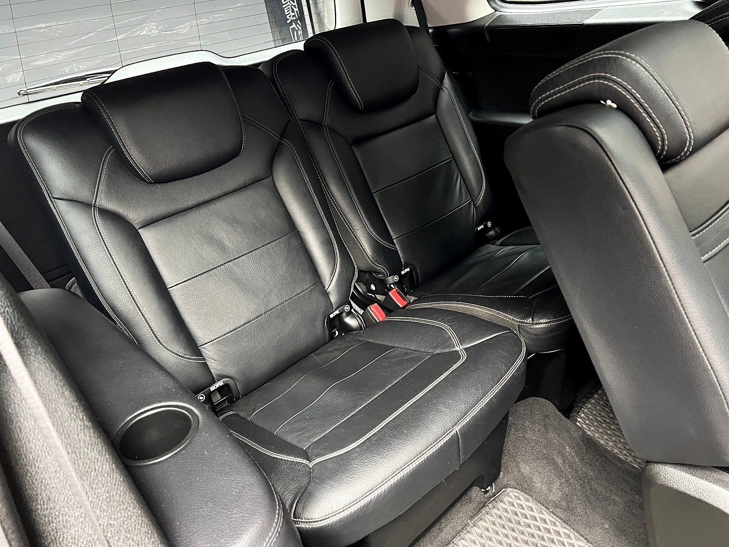 2015 GL350 BlueTEC 360 環景 電子懸吊 柴油 四驅 七人座 休旅 ❗️(138)【 元禾國際 阿龍店長 0968-691-205】元禾國際 新北最大車庫 實車實價 認證車  第4張相片