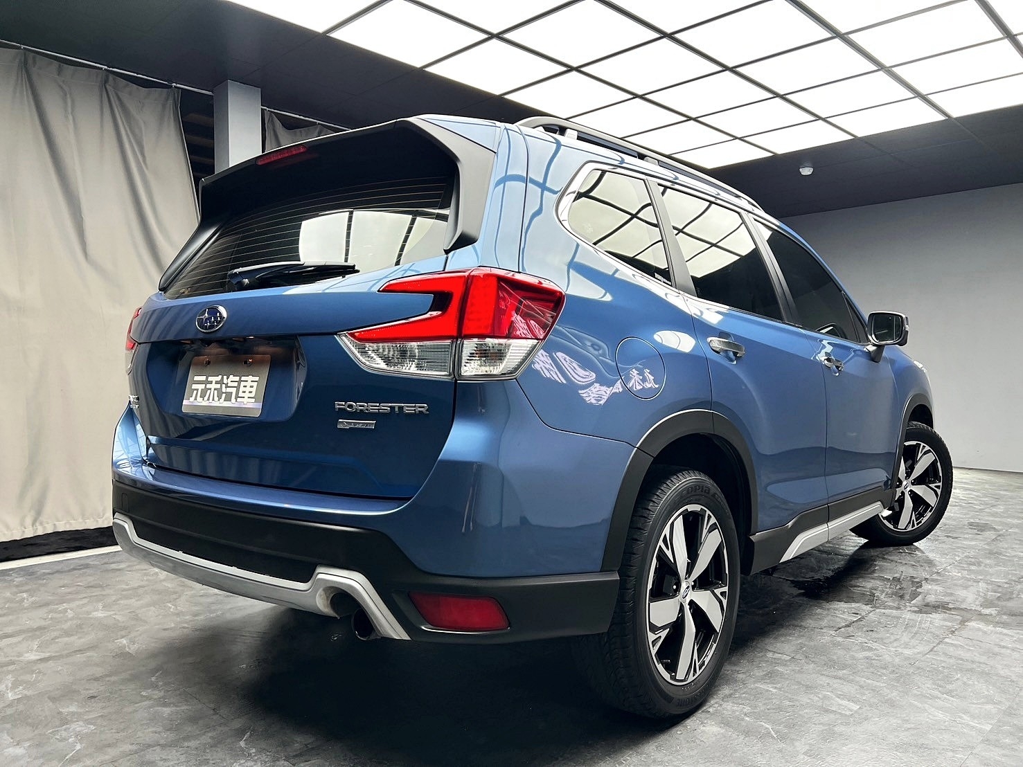 2019式 SUBARU Forester i-S EyeSight 速霸陸 森林人 跟車 天窗 ❗️(007)【 元禾國際 阿龍店長 0968-691-205】元禾國際 新北最大車庫 實車實價 認證車  第3張相片