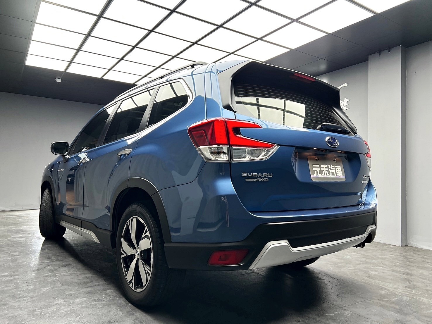 2019式 SUBARU Forester i-S EyeSight 速霸陸 森林人 跟車 天窗 ❗️(007)【 元禾國際 阿龍店長 0968-691-205】元禾國際 新北最大車庫 實車實價 認證車  第4張相片