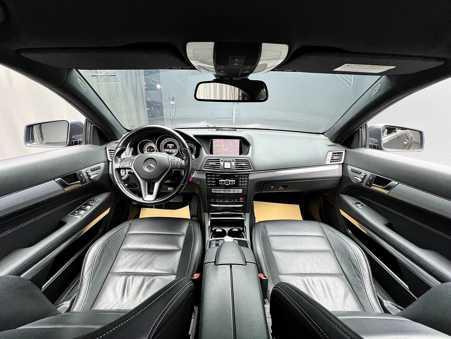 2014式 E200 Coupe 自動停車 低里程 雙門轎跑 ❗️(245)【 元禾國際 阿龍店長 0968-691-205】元禾國際 新北最大車庫 實車實價 認證車  第6張相片