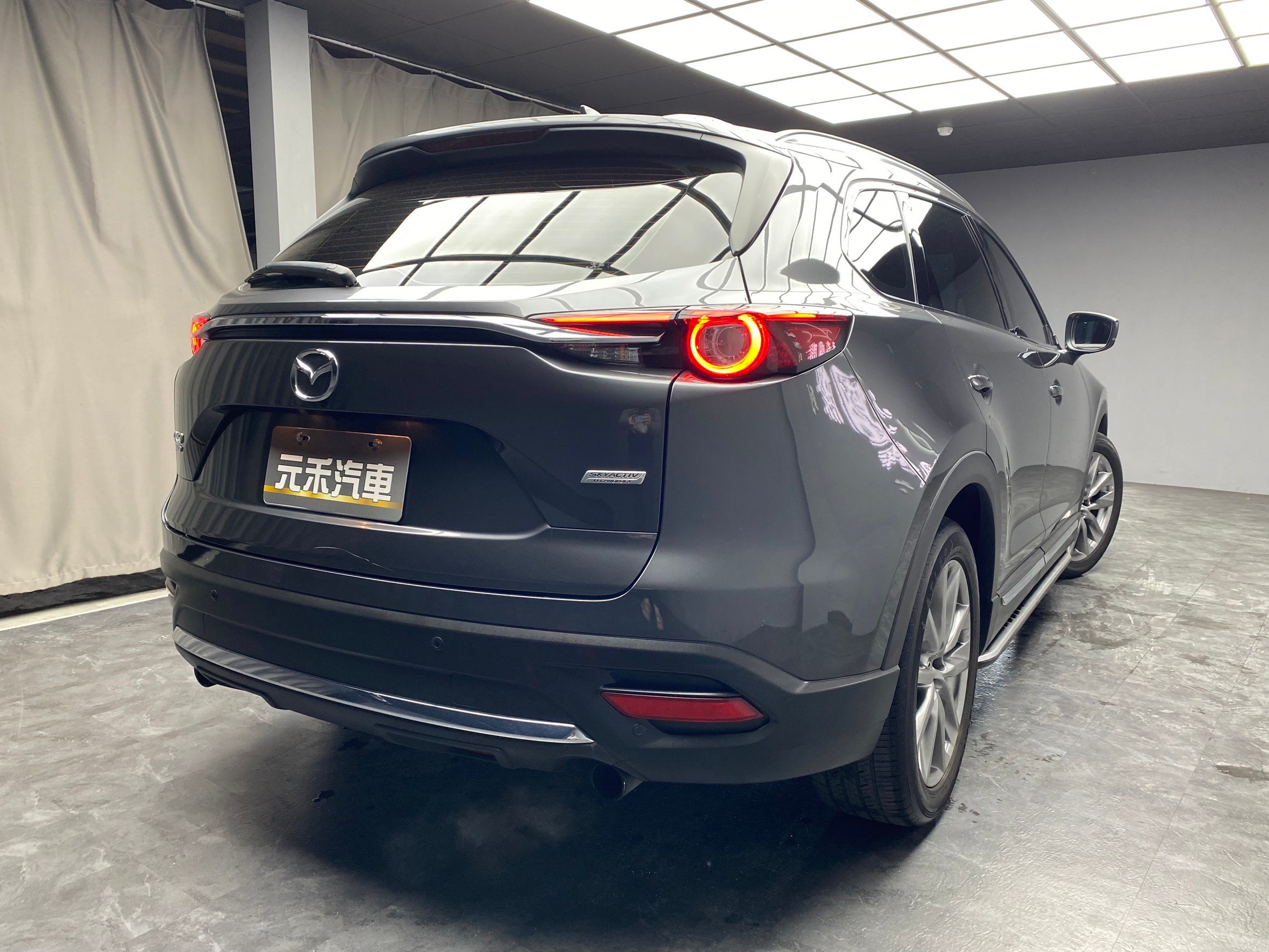2017 MAZDA CX9 SKY G AWD 七人座 旗艦版 BOSE 音響 CarPlay ❗️(253)【 元禾國際 阿龍店長 0968-691-205】元禾國際 新北最大車庫 實車實價 認證車  第10張相片
