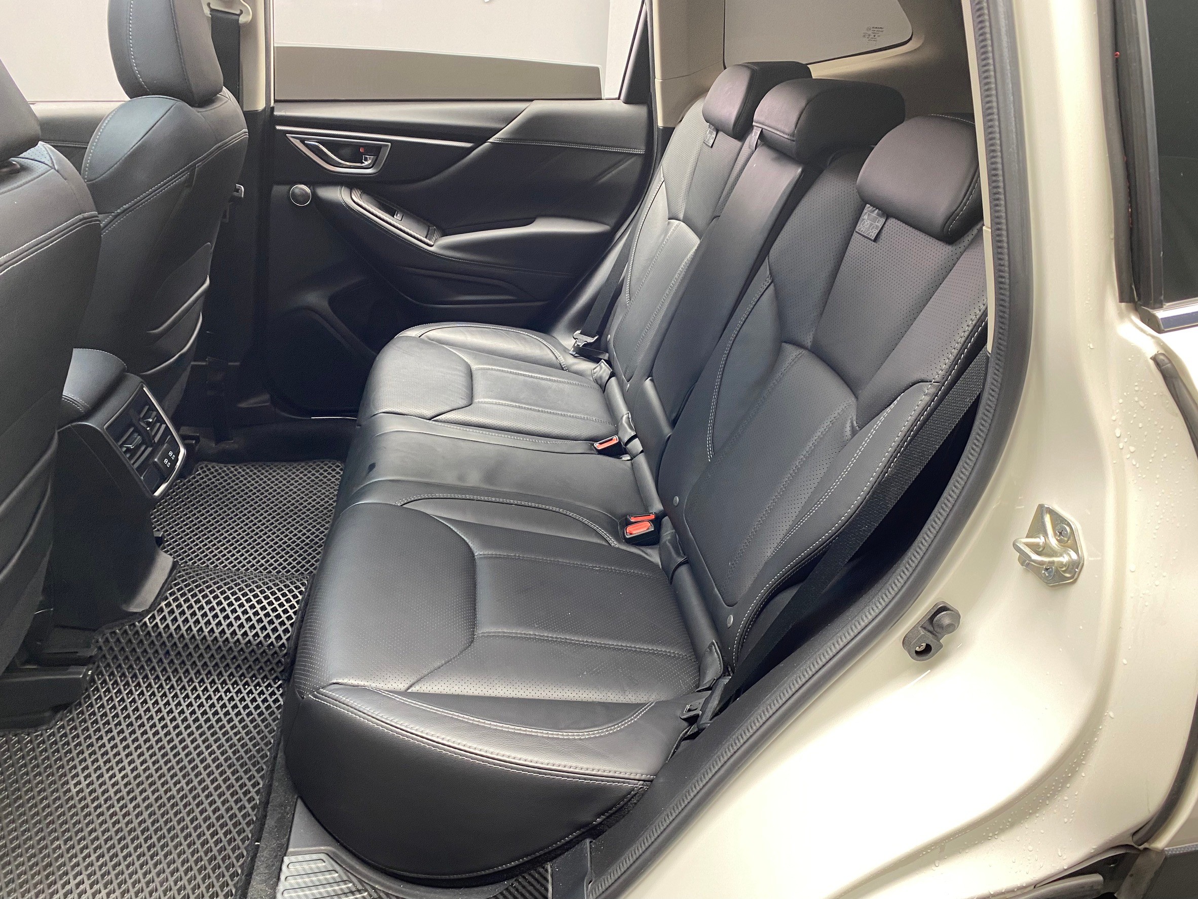 2021 Subaru Forester i-S 速霸陸 森林人 環景 天窗 跟車 新車保固 5年 ❗️【 元禾國際 阿龍店長 0968-691-205】阿龍中古車 二手車 中古車 新北最大車庫 實車實價 認證車 無泡水 無事故 (129)  第4張相片