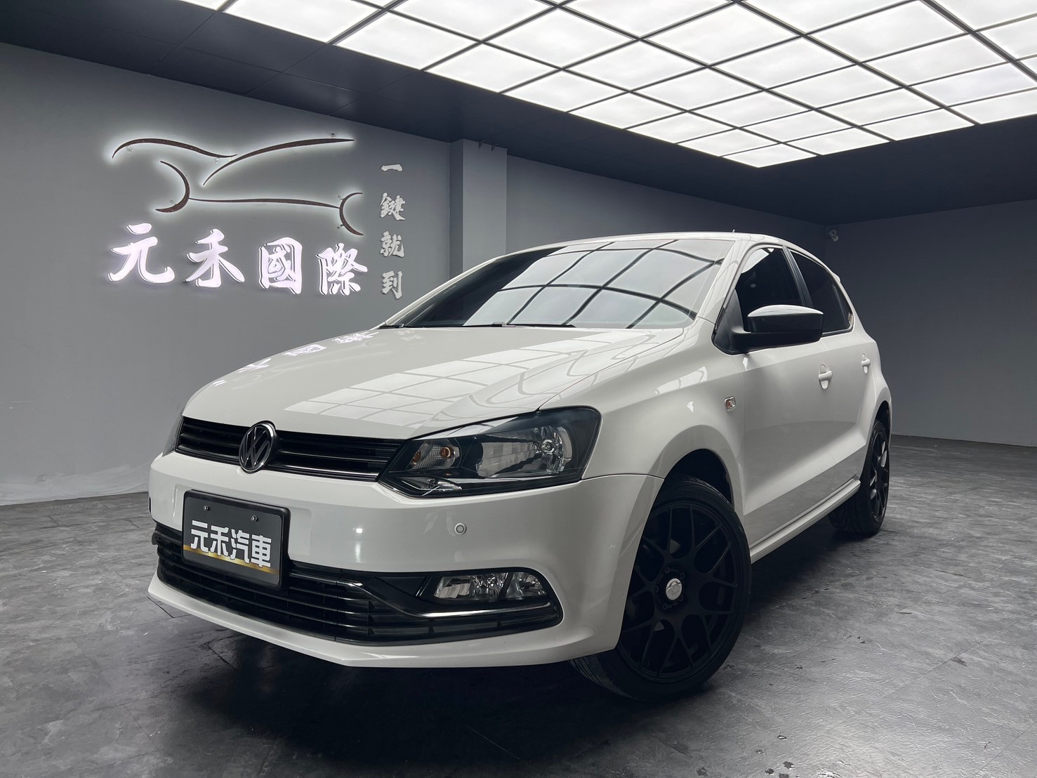2015 VW Polo HL 升級 安卓機 輕量鋁圈 進口 掀背車 ❗️(210)【 元禾國際 阿龍店長 0968-691-205】阿龍中古車 二手車 中古車 新北最大車庫 實車實價 認證車 無泡水 無事故  第10張相片