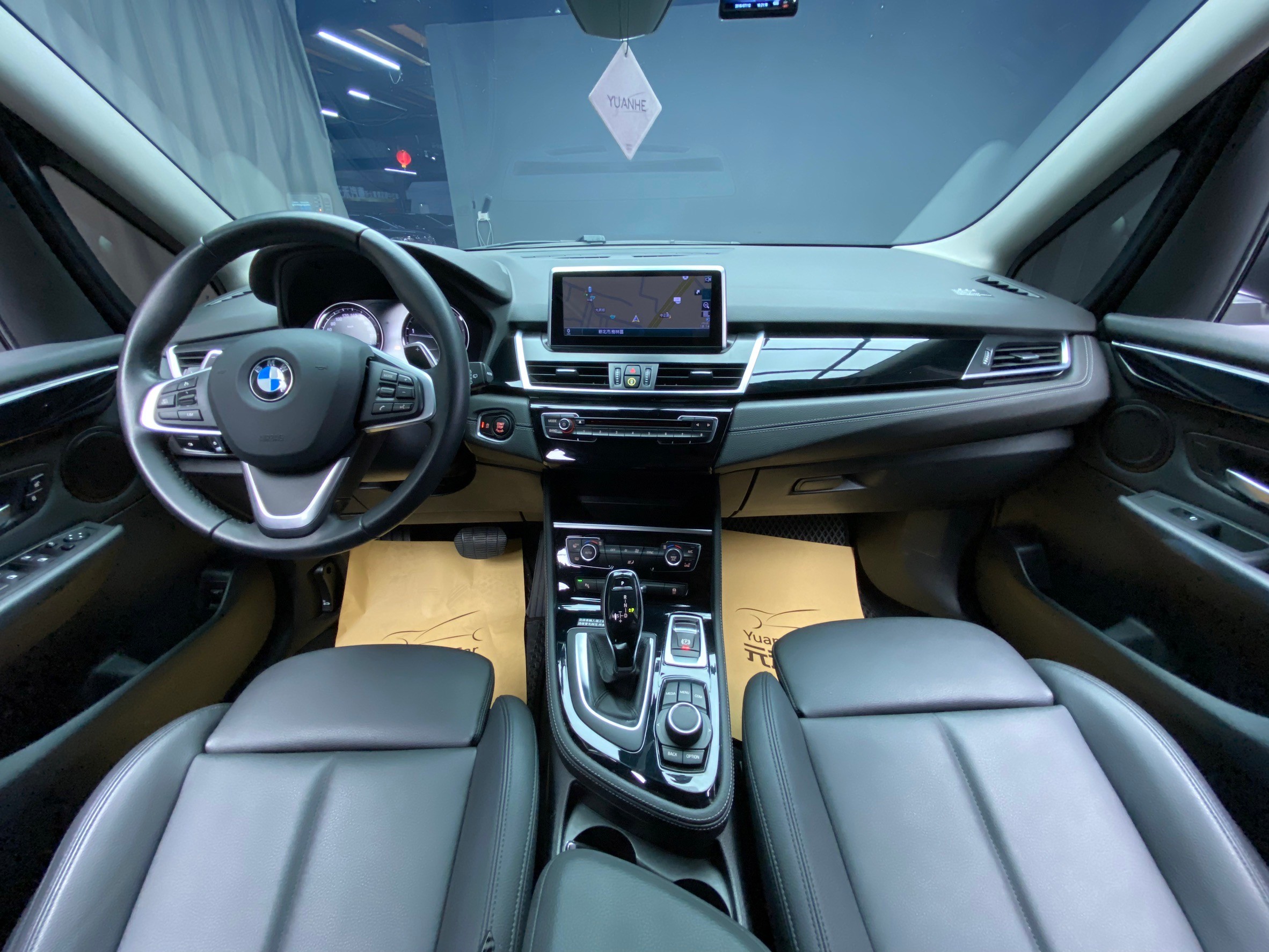 2018 F46 BMW 220i Gran Tourer F46 七人座 休旅❗️【 元禾國際 阿龍店長 0968-691-205】阿龍中古車 二手車 中古車 新北最大車庫 實車實價 認證車 無泡水 無事故(192)  第8張相片