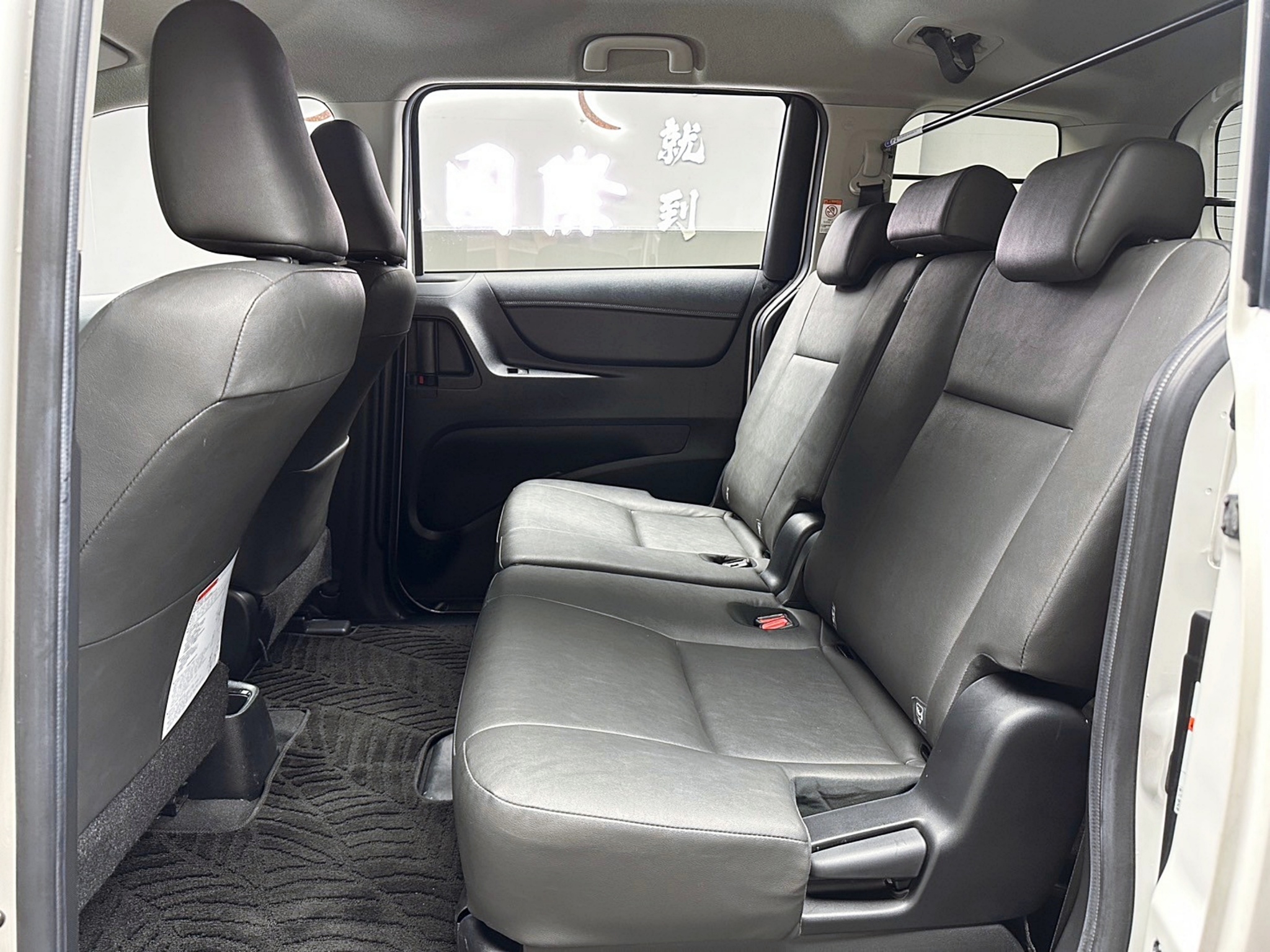 2021 Toyota Sienta 5人座 豪華版 便宜 實惠 休旅車 ❗️【 元禾國際 阿龍店長 0968-691-205】阿龍中古車 二手車 中古車 新北最大車庫 實車實價 認證車 無泡水 無事故 (072)  第6張相片