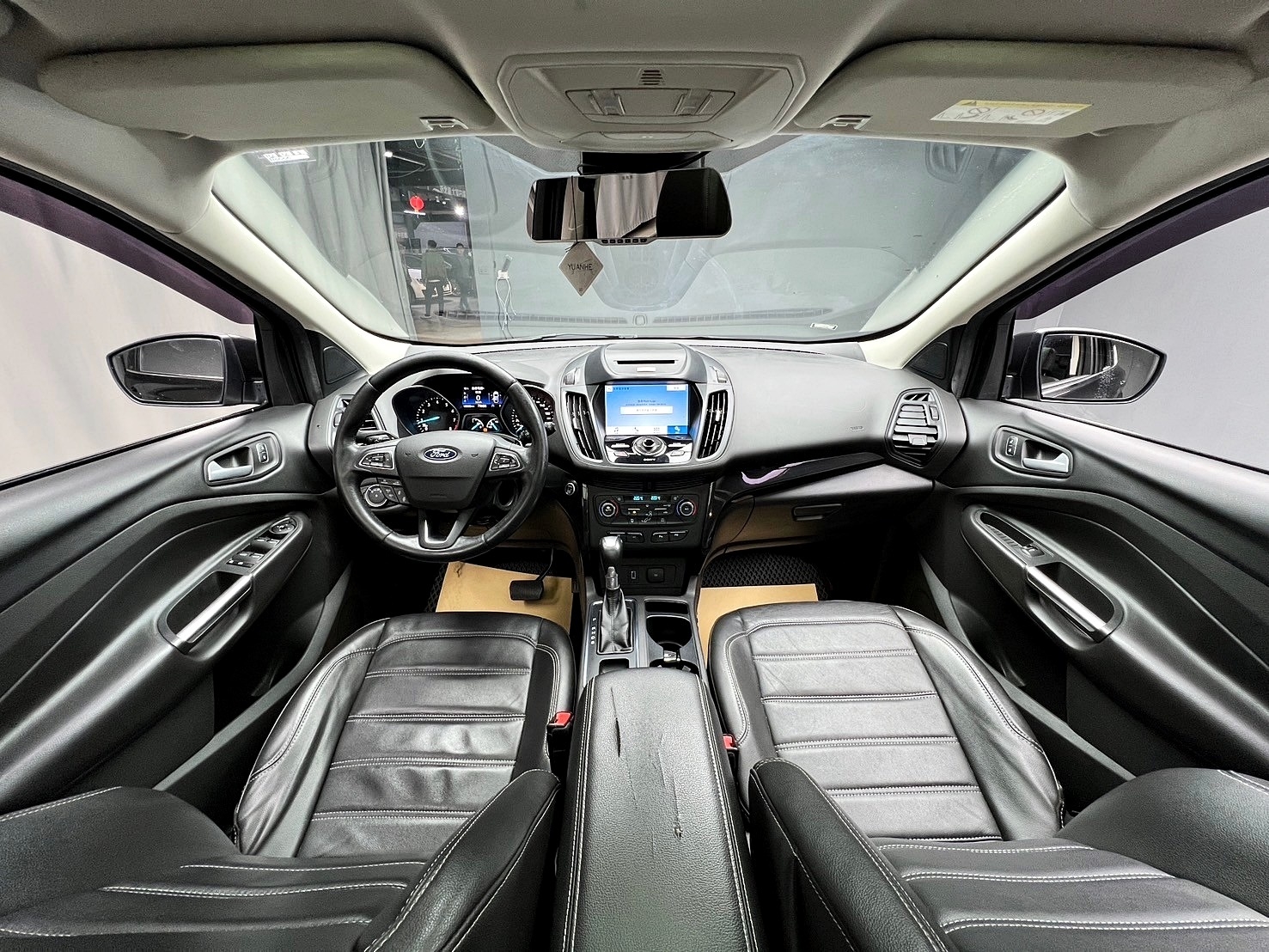2018式 Ford Kuga EcoBoost 245旗艦型 四驅 跟車 全景天窗 電尾門❗️【 元禾國際 阿龍店長 0968-691-205】阿龍中古車 二手車 中古車 新北最大車庫 實車實價 認證車 無泡水 無事故 (071)  第6張相片