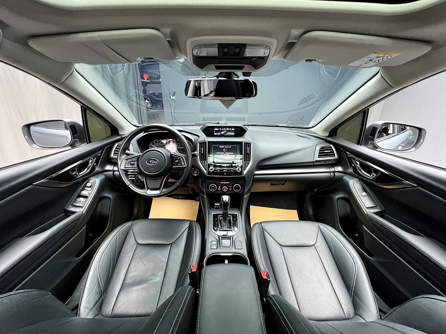 2018式 Subaru Impreza i-S 稀有 四門 速霸陸 硬皮鯊 四驅房車 ❗️(135)【 元禾國際 阿龍店長 0968-691-205】阿龍中古車 二手車 中古車 新北最大車庫 實車實價 認證車 無泡水 無事故  第5張相片