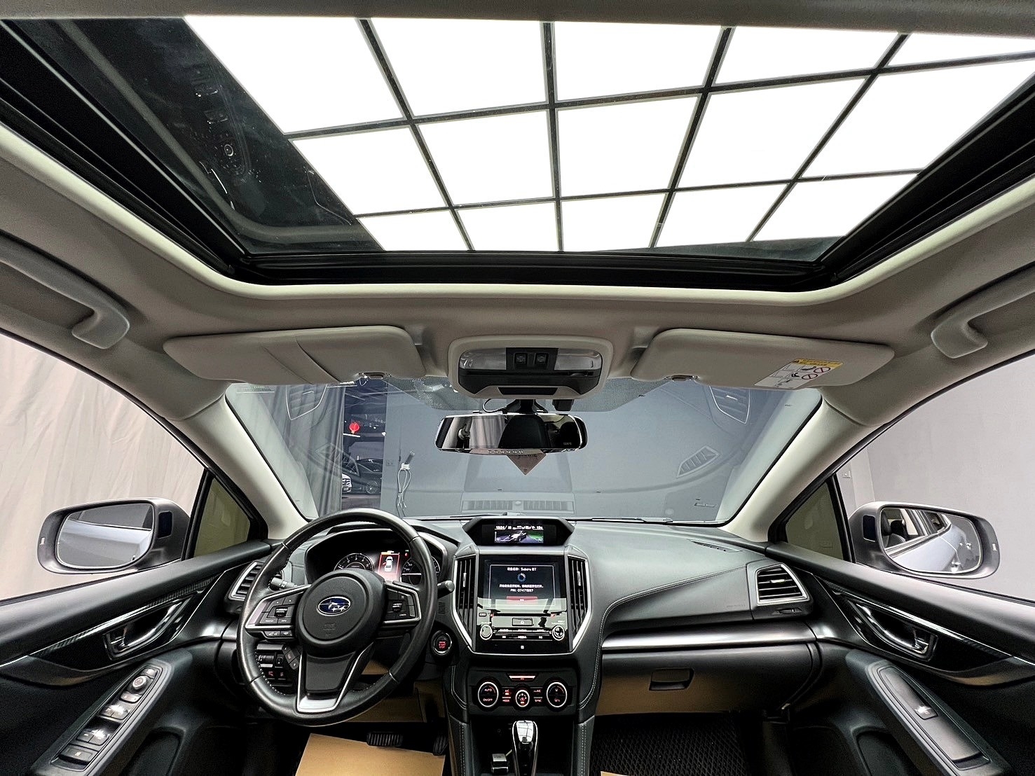 2018式 Subaru Impreza i-S 稀有 四門 速霸陸 硬皮鯊 四驅房車 ❗️(135)【 元禾國際 阿龍店長 0968-691-205】阿龍中古車 二手車 中古車 新北最大車庫 實車實價 認證車 無泡水 無事故  第6張相片