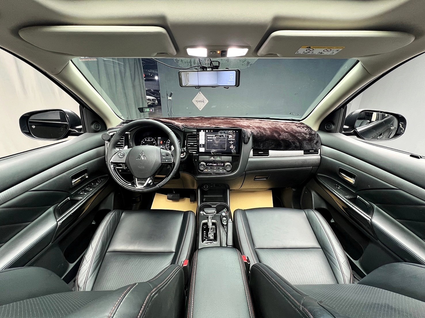 2018 奧蘭德 Mitsubishi Outlander 5+2 七人座 旗艦型 ACC跟車 JBL音響 安卓機 ❗️(068)【 元禾國際 阿龍店長 0968-691-205】阿龍中古車 二手車 中古車 新北最大車庫 實車實價 認證車   第5張相片