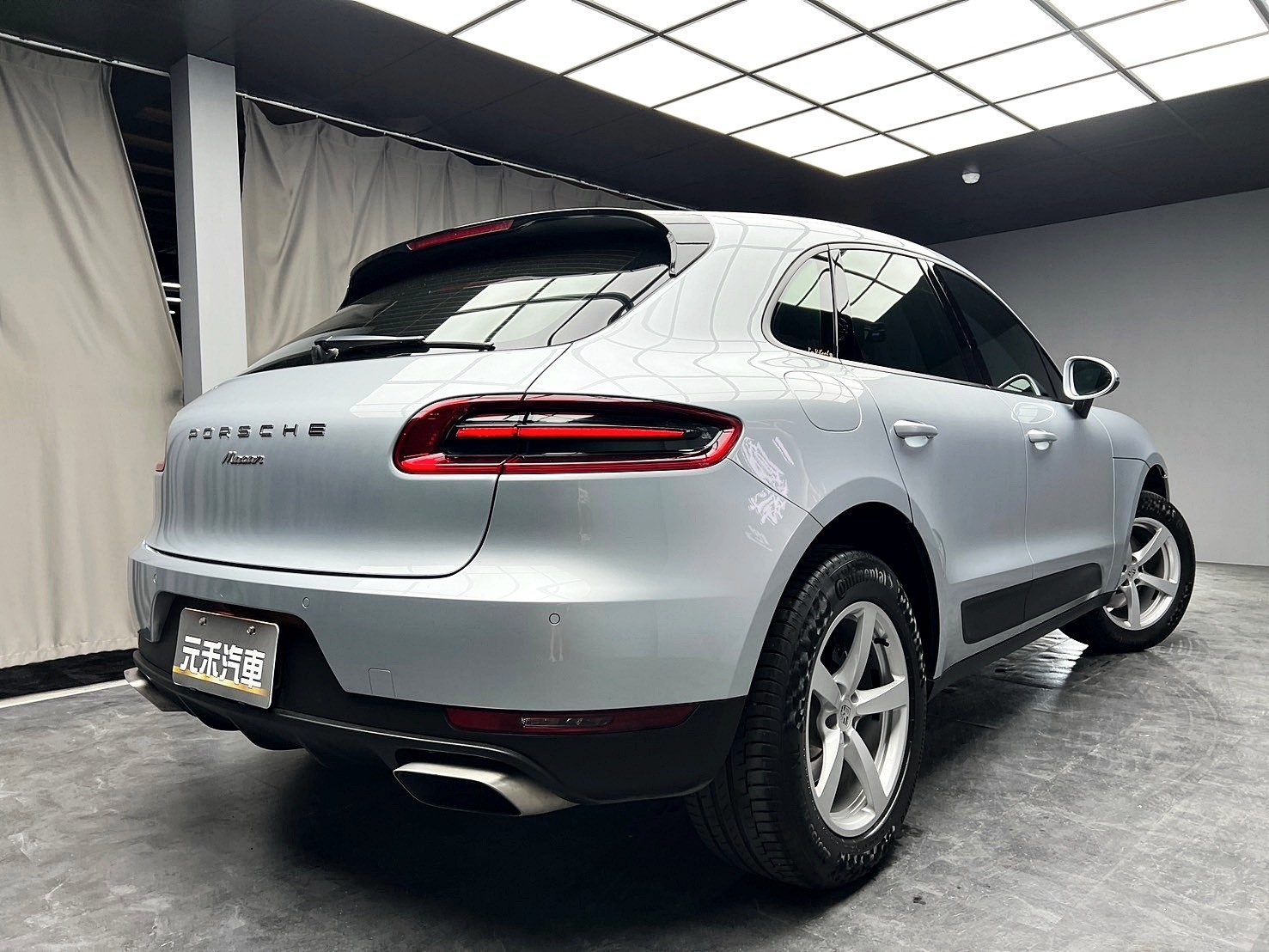 2014 保時捷 馬肯 Porsche Macan 安卓機 導航 電尾門 ❗️(069)【 元禾國際 阿龍店長 0968-691-205】阿龍中古車 二手車 中古車 新北最大車庫 實車實價 認證車  第2張相片