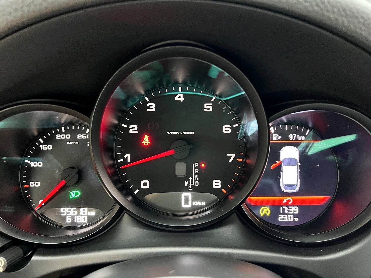 2014 保時捷 馬肯 Porsche Macan 安卓機 導航 電尾門 ❗️(069)【 元禾國際 阿龍店長 0968-691-205】阿龍中古車 二手車 中古車 新北最大車庫 實車實價 認證車  第7張相片