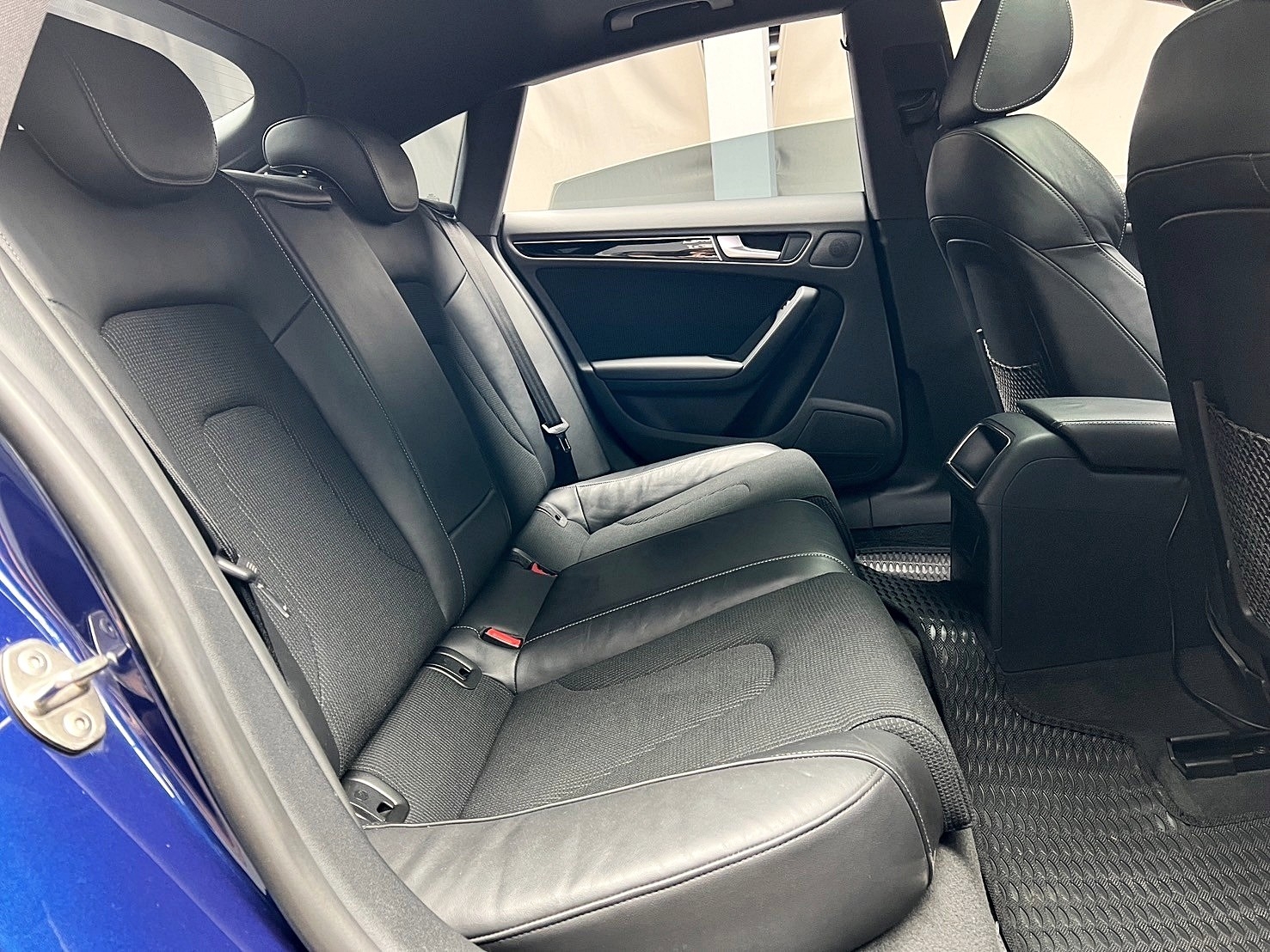 2014 Audi 奧迪 A5 Sportback S-Line 外觀套件 ❗️(209)【 元禾國際 阿龍店長 0968-691-205】阿龍中古車 二手車 中古車 新北最大車庫 實車實價 認證車  第4張相片