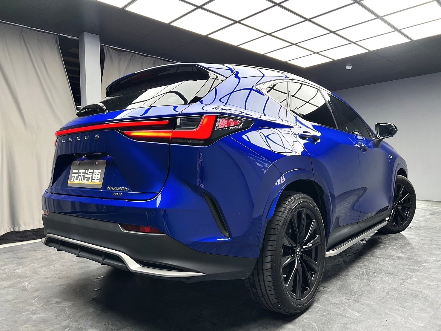 稀有 2023式 Lexus NX450h+ F Sport版 LSS+3.0駕駛輔助 ❗️(078)【 元禾國際 阿龍店長 0968-691-205】阿龍中古車 二手車 中古車 新北最大車庫 實車實價 認證車  第2張相片