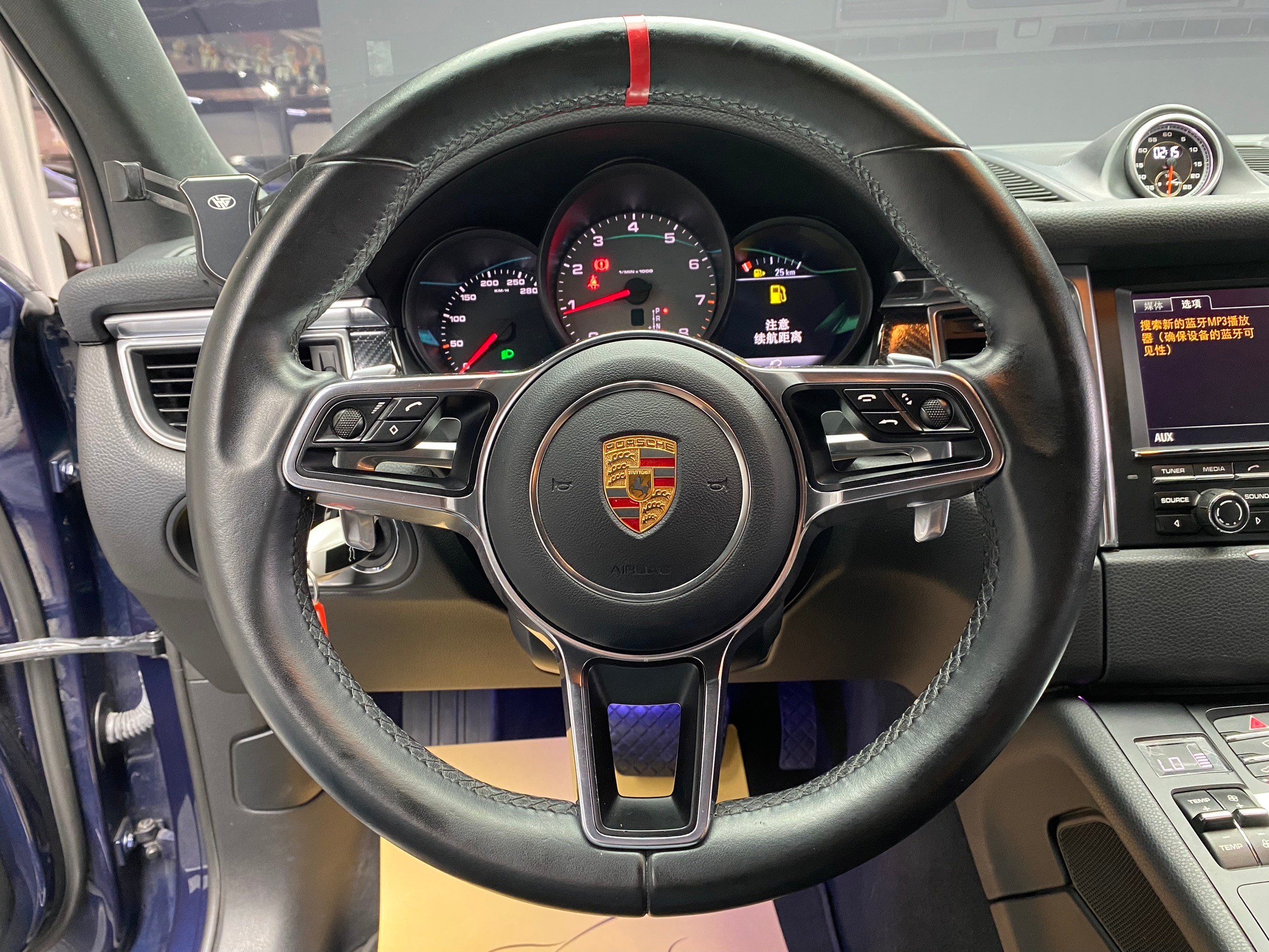 2015 Porsche Macan S 核桃木飾板 氛圍燈 多選配 低里程 ❗️(112)【 元禾國際 阿龍店長 0968-691-205】阿龍中古車 二手車 中古車 新北最大車庫 實車實價 認證車  第6張相片