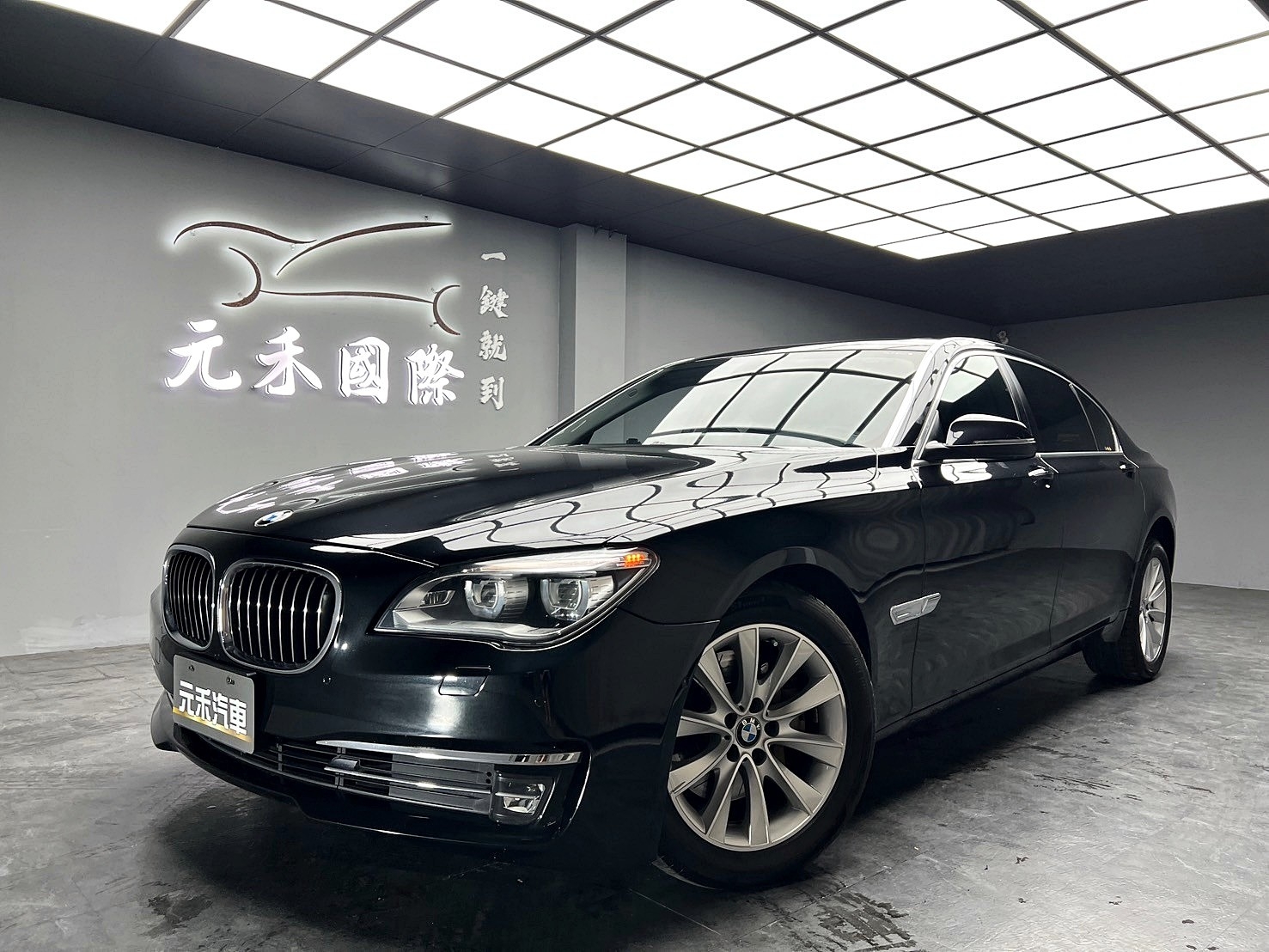 2013 F02 BMW 740Li 環景 天窗 電吸門 4座電冷熱椅 ❗️(154)【 元禾國際 阿龍店長 0968-691-205】阿龍中古車 二手車 中古車 新北最大車庫 實車實價 認證車  第3張相片
