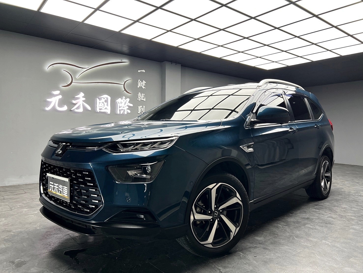 2021 Luxgen 納智捷 URX 五人AR環景款 跟車 選配 電尾門 ❗️(161)【 元禾國際 阿龍店長 0968-691-205】阿龍中古車 二手車 中古車 新北最大車庫 實車實價 認證車  第2張相片