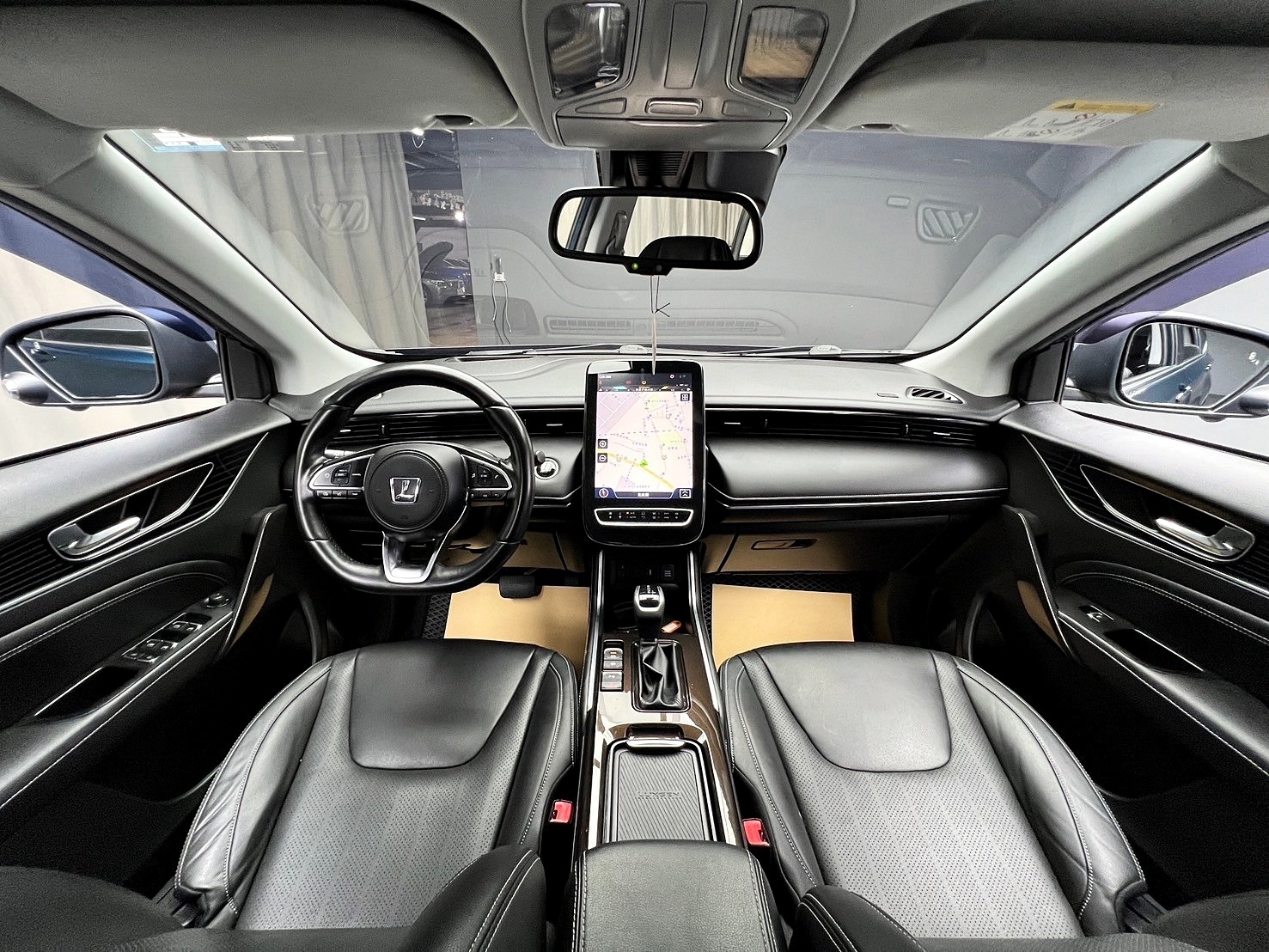 2021 Luxgen 納智捷 URX 五人AR環景款 跟車 選配 電尾門 ❗️(161)【 元禾國際 阿龍店長 0968-691-205】阿龍中古車 二手車 中古車 新北最大車庫 實車實價 認證車  第5張相片