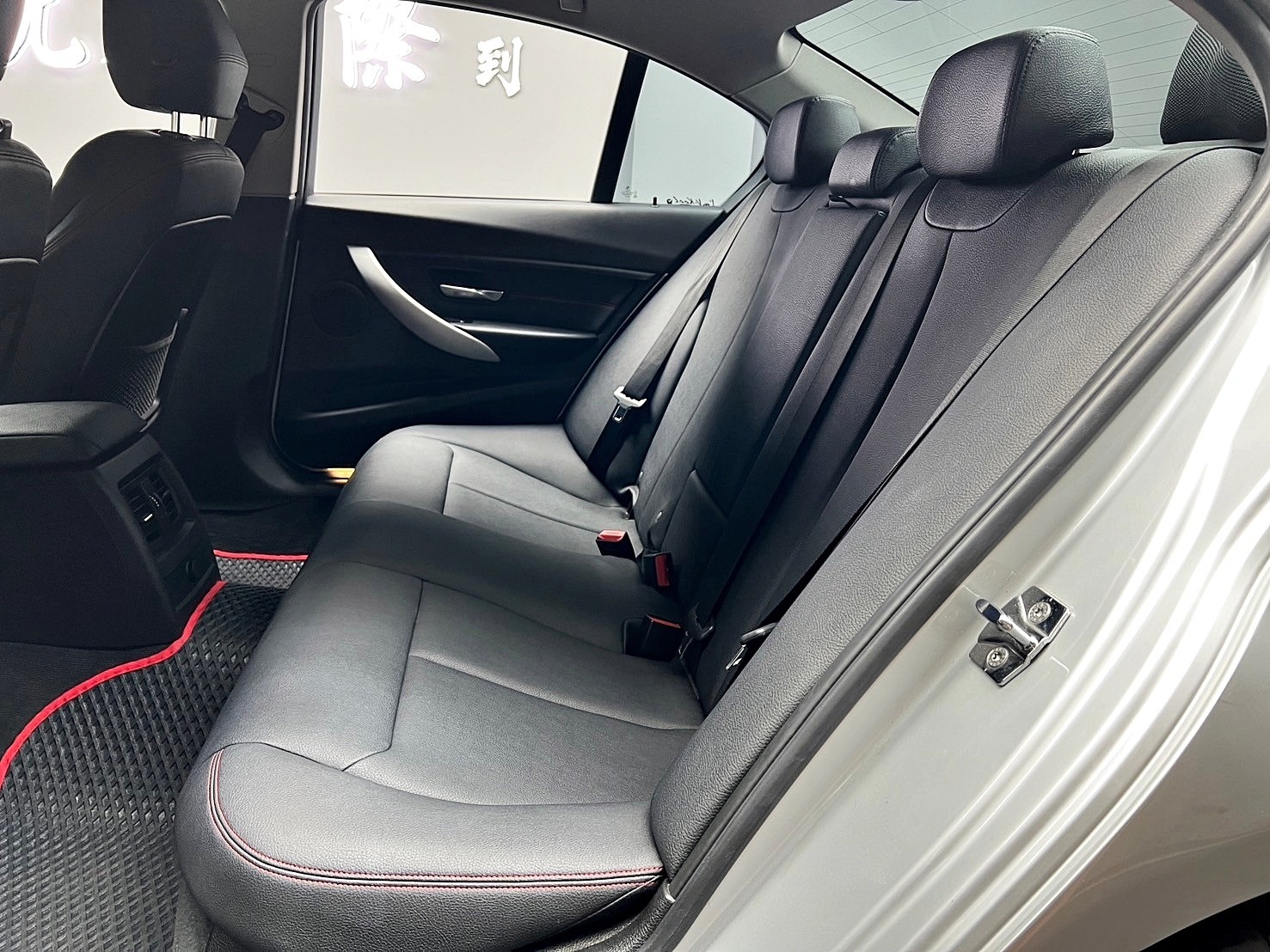 2012 BMW 320i Sport F30 總代理 車況漂亮 ❗️(125)【 元禾國際 阿龍店長 0968-691-205】阿龍中古車 二手車 中古車 新北最大車庫 實車實價 認證車  第2張相片