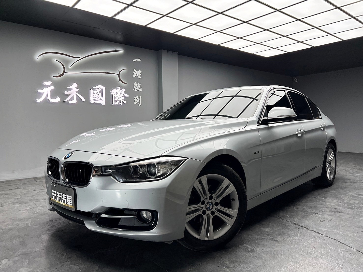 2012 BMW 320i Sport F30 總代理 車況漂亮 ❗️(125)【 元禾國際 阿龍店長 0968-691-205】阿龍中古車 二手車 中古車 新北最大車庫 實車實價 認證車  第9張相片