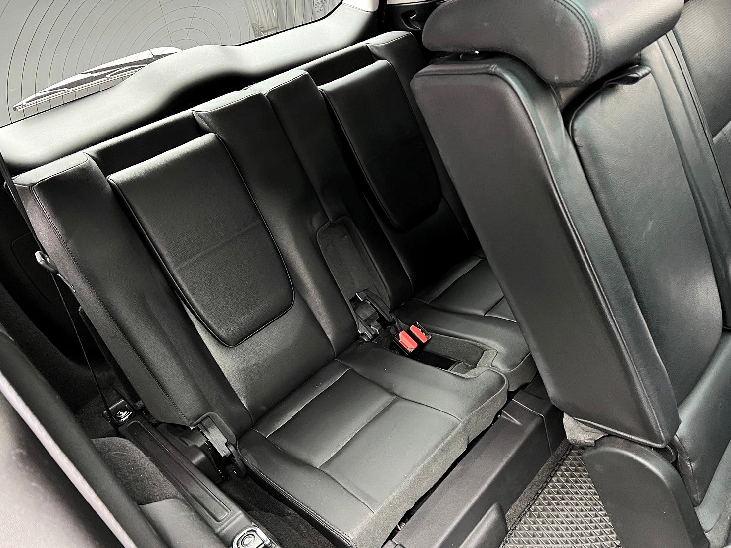 2016式 荒原路華 Land Rover Discovery Sport SD4 HSE 柴油 七人座 ❗️(007)【 元禾國際 阿龍店長 0968-691-205】阿龍中古車 二手車 中古車 新北最大車庫 實車實價 認證車  第6張相片