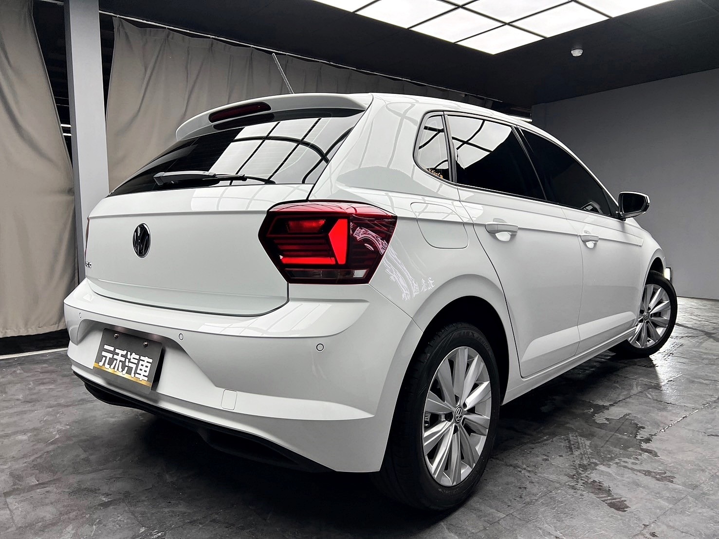 2020 VW Polo 230TSI Life ACC跟車 CarPlay 僅跑1萬 超低里程 ❗️(031)【 元禾國際 阿龍店長 0968-691-205】阿龍中古車 二手車 中古車 新北最大車庫 實車實價 認證車  第2張相片