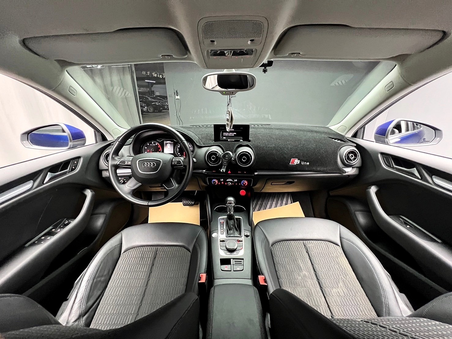 2014式 Audi 奧迪 A3 Sportback 超便宜 五門掀背 ❗️(239)【 元禾國際 阿龍店長 0968-691-205】阿龍中古車 二手車 中古車 新北最大車庫 實車實價 認證車  第5張相片