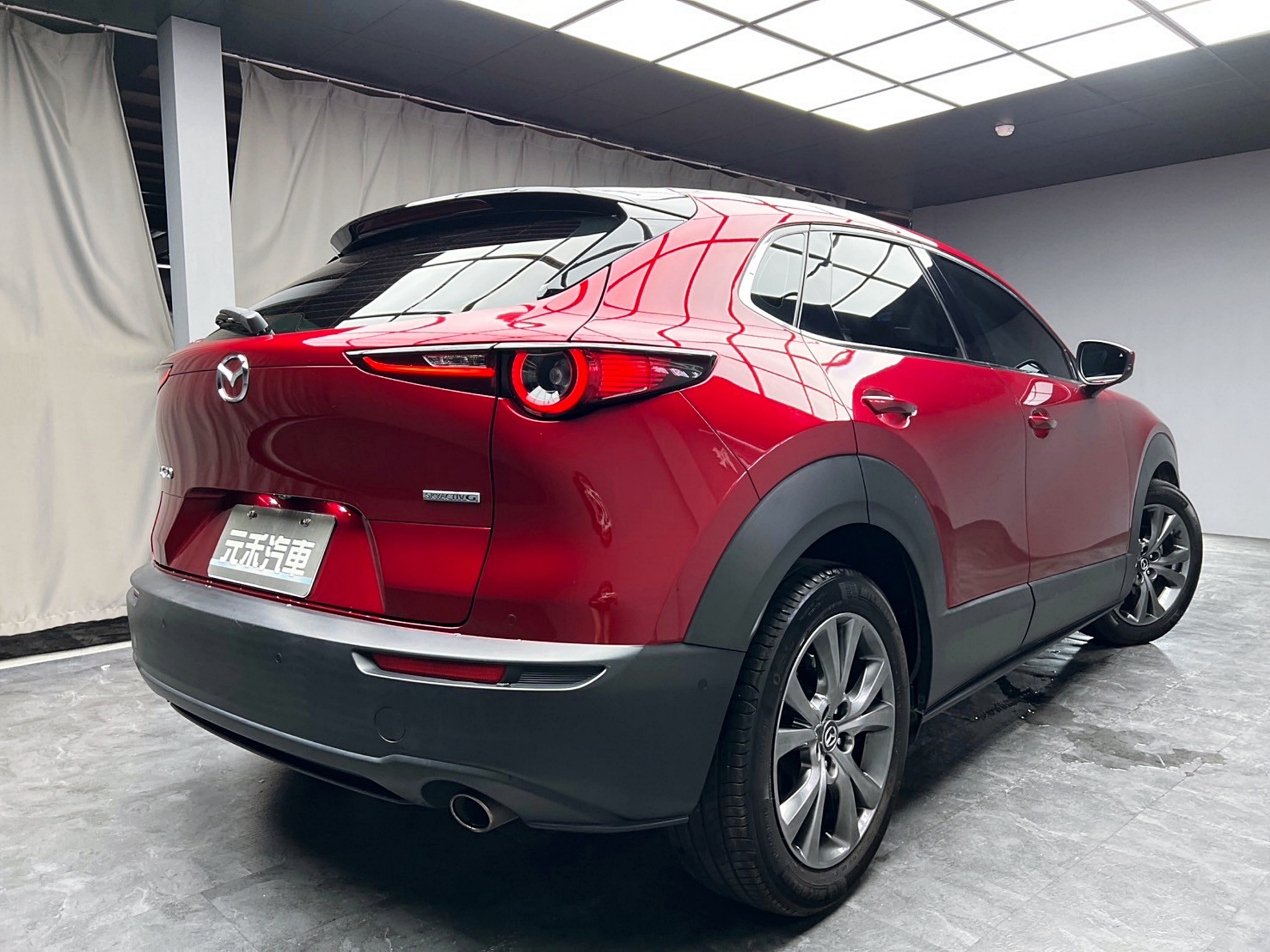 2020 Mazda CX30 旗艦進化 魂動紅 跟車 環景 Bose音響 ❗️(045)【 元禾國際 阿龍店長 0968-691-205】阿龍中古車 二手車 中古車 新北最大車庫 實車實價 認證車  第3張相片