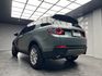2017 荒原路華 Land Rover Discovery Sport TD4 SE 柴油 四驅 電尾門 ❗️(040)【 元禾國際 阿龍店長 0968-691-205】阿龍中古車 二手車 中古車 新北最大車庫 實車實價 認證車  第3張縮圖