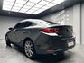 2021式 馬三 Mazda3 4門 旗艦進化型 滿配 跟車/環景/BOSE❗️(068)【 元禾國際 阿龍店長 0968-691-205】阿龍中古車 二手車 中古車 新北最大車庫 實車實價 認證車  第9張縮圖