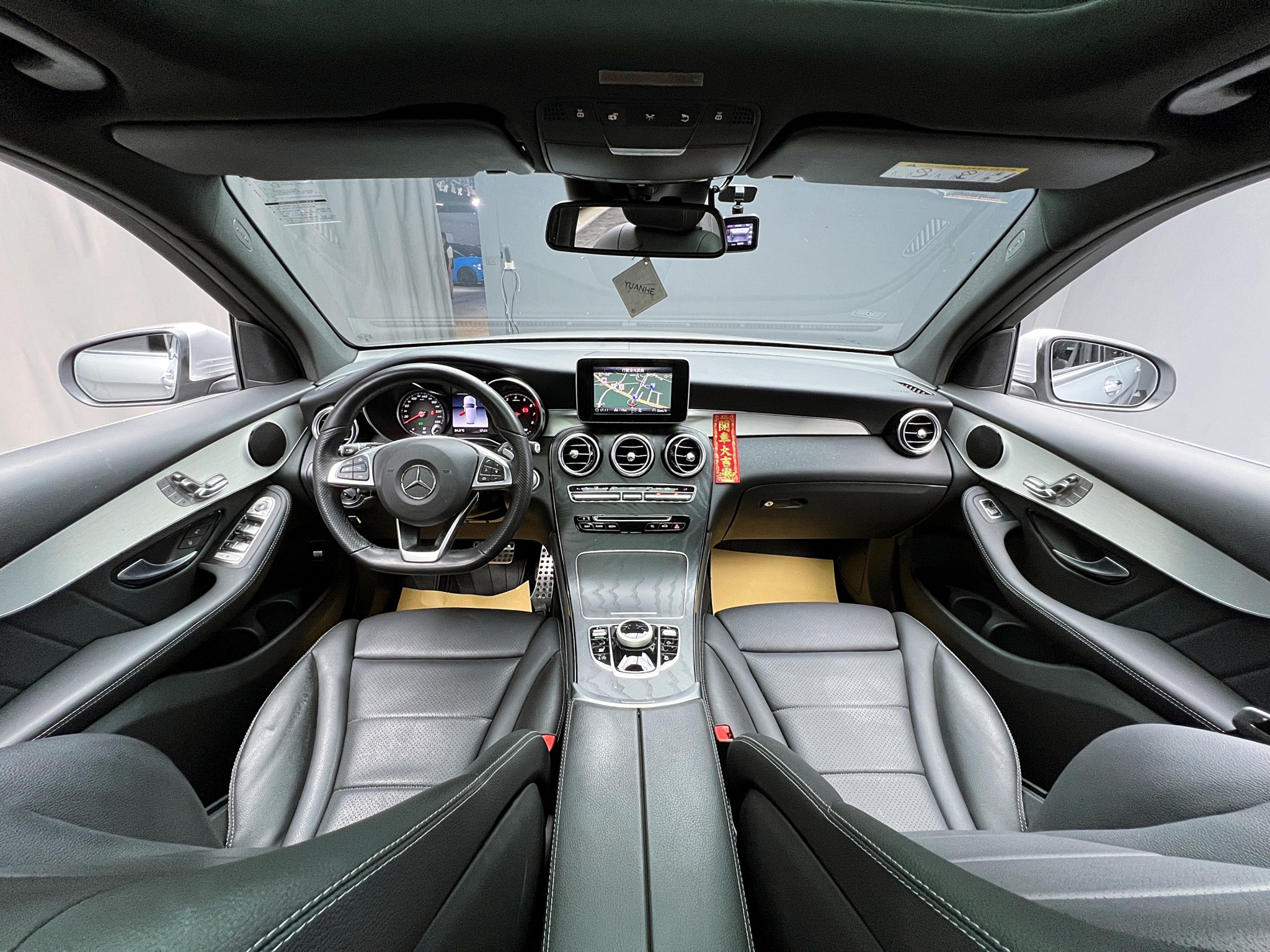 2019 Benz GLC250 4MATIC AMG外觀套件 環景 ❗️(015)【 元禾國際 阿龍店長 0968-691-205】阿龍中古車 二手車 中古車 新北最大車庫 實車實價 認證車  第7張相片