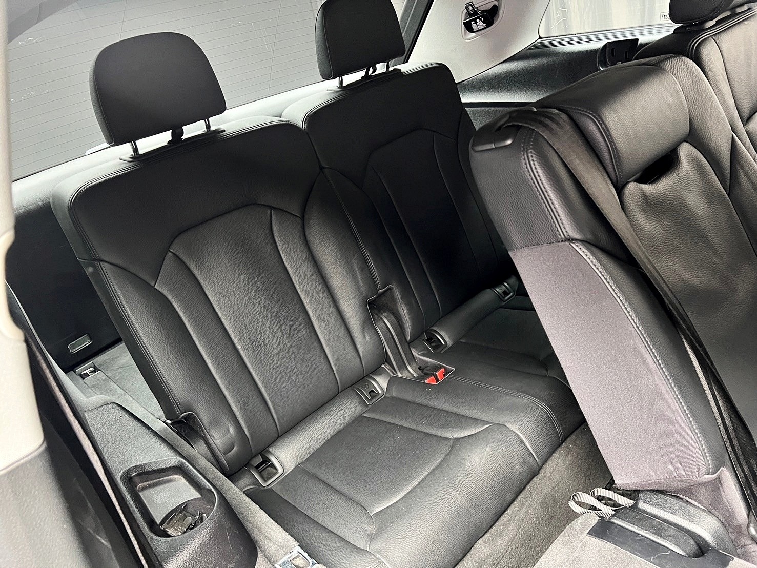 2016式 Audi 奧迪 Q7 45TDI quattro 柴油 七人座 四區恆溫 數位儀表 電尾門 ❗️(094)【 元禾國際 阿龍店長 0968-691-205】阿龍中古車 二手車 中古車 新北最大車庫 實車實價 認證車  第5張相片