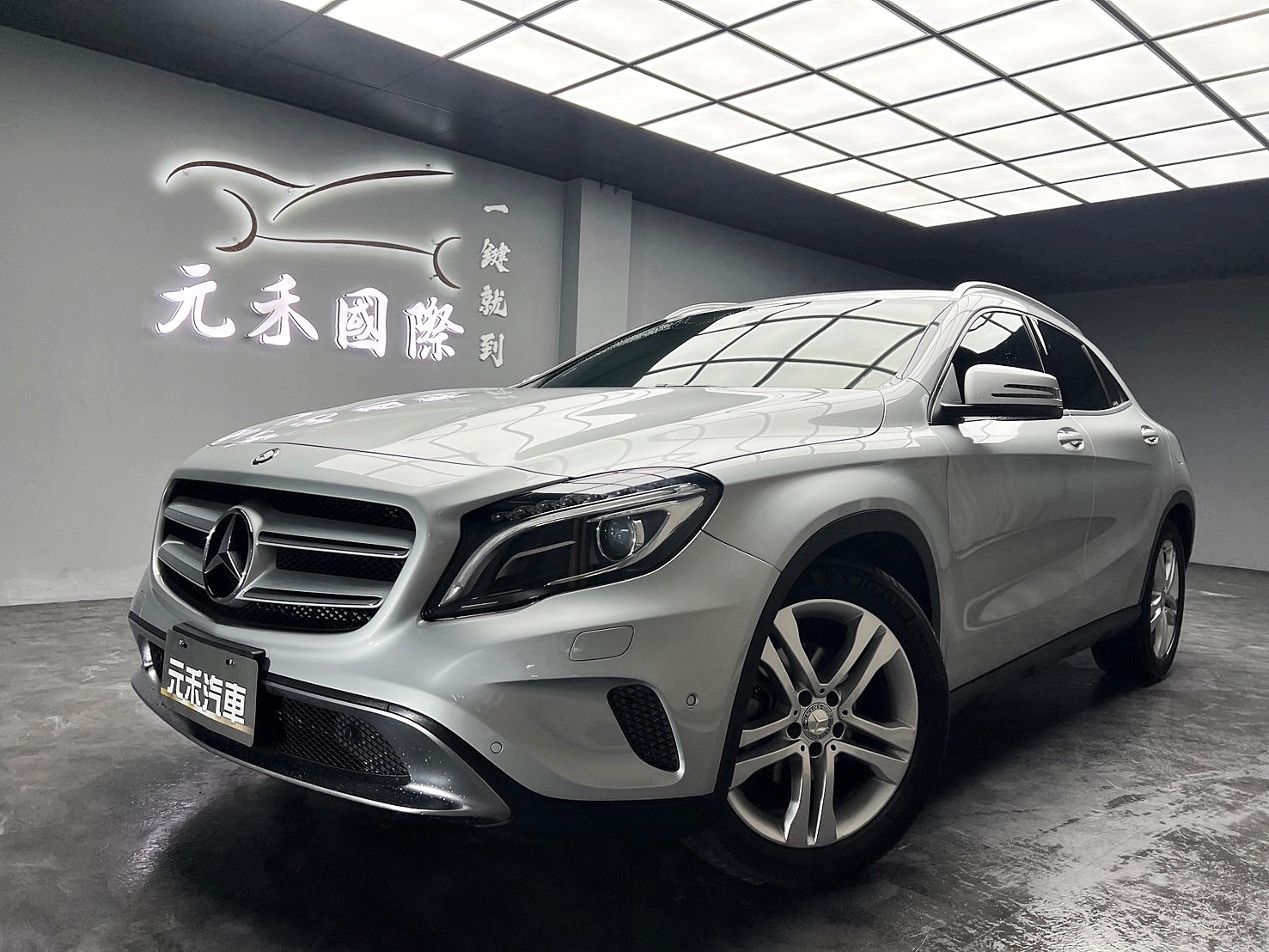 2016 Benz 賓士 X156 GLA-Class GLA200d 自動停車 ❗️(070)【 元禾國際 阿龍店長 0968-691-205】阿龍中古車 二手車 中古車 新北最大車庫 實車實價 認證車	  第10張相片