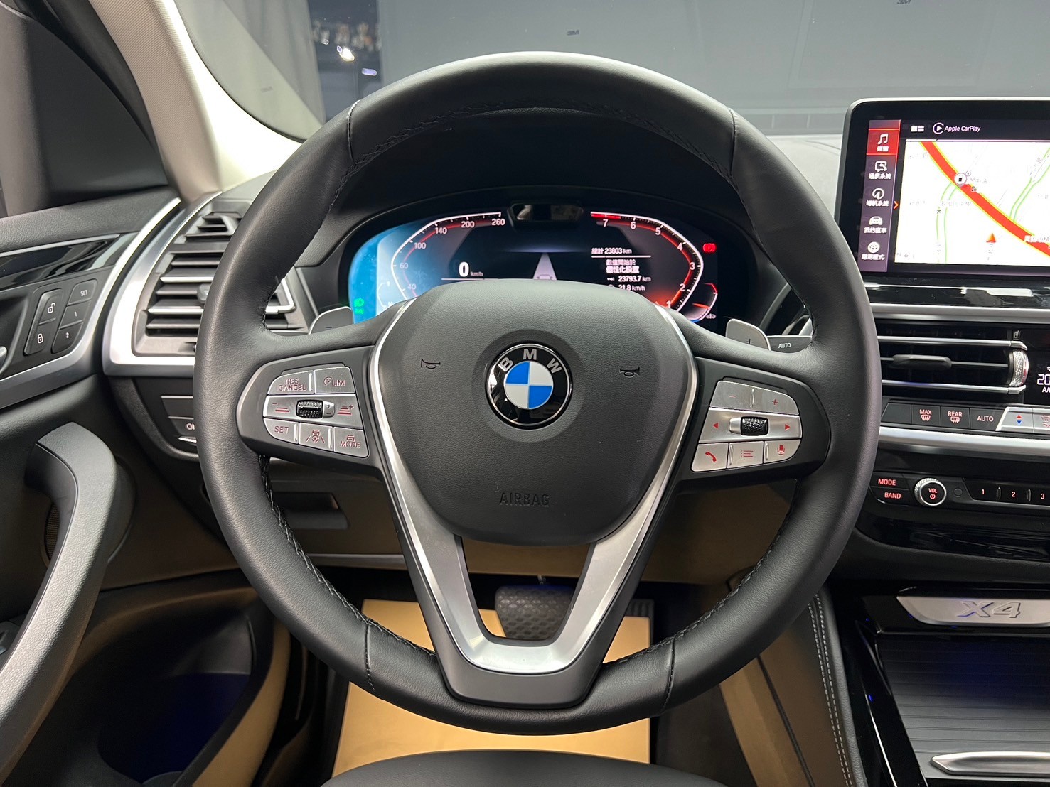 2022 G02 BMW X4 20i 輕油電 運動版 跟車 5AU駕駛輔助 新車保固 ❗️(196)【 元禾國際 阿龍店長 0968-691-205】阿龍中古車 二手車 中古車 新北最大車庫 實車實價 認證車  第6張相片